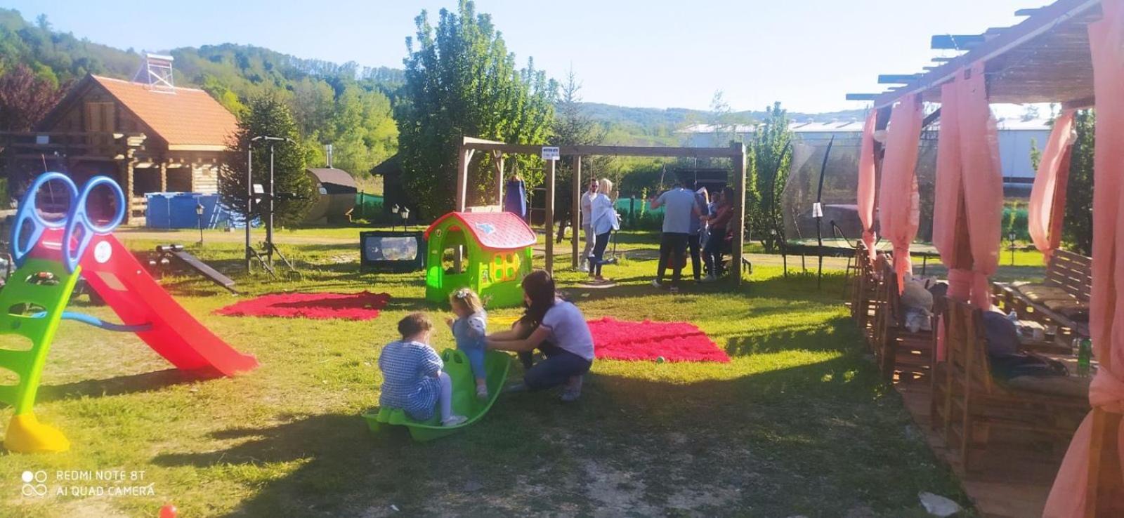 Vila Rodjak sa sela