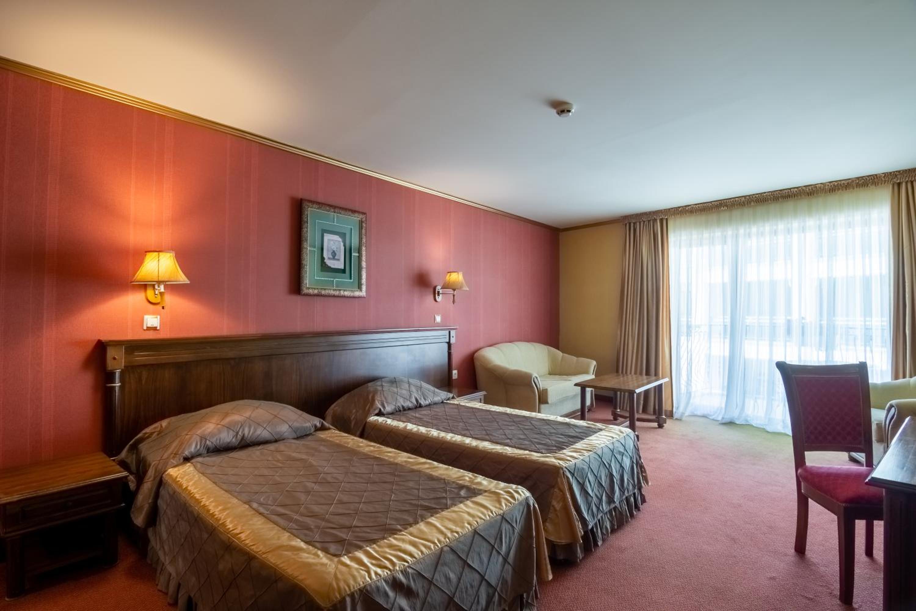 Balchik Vacations - Hotel Mistral - Property Image 11