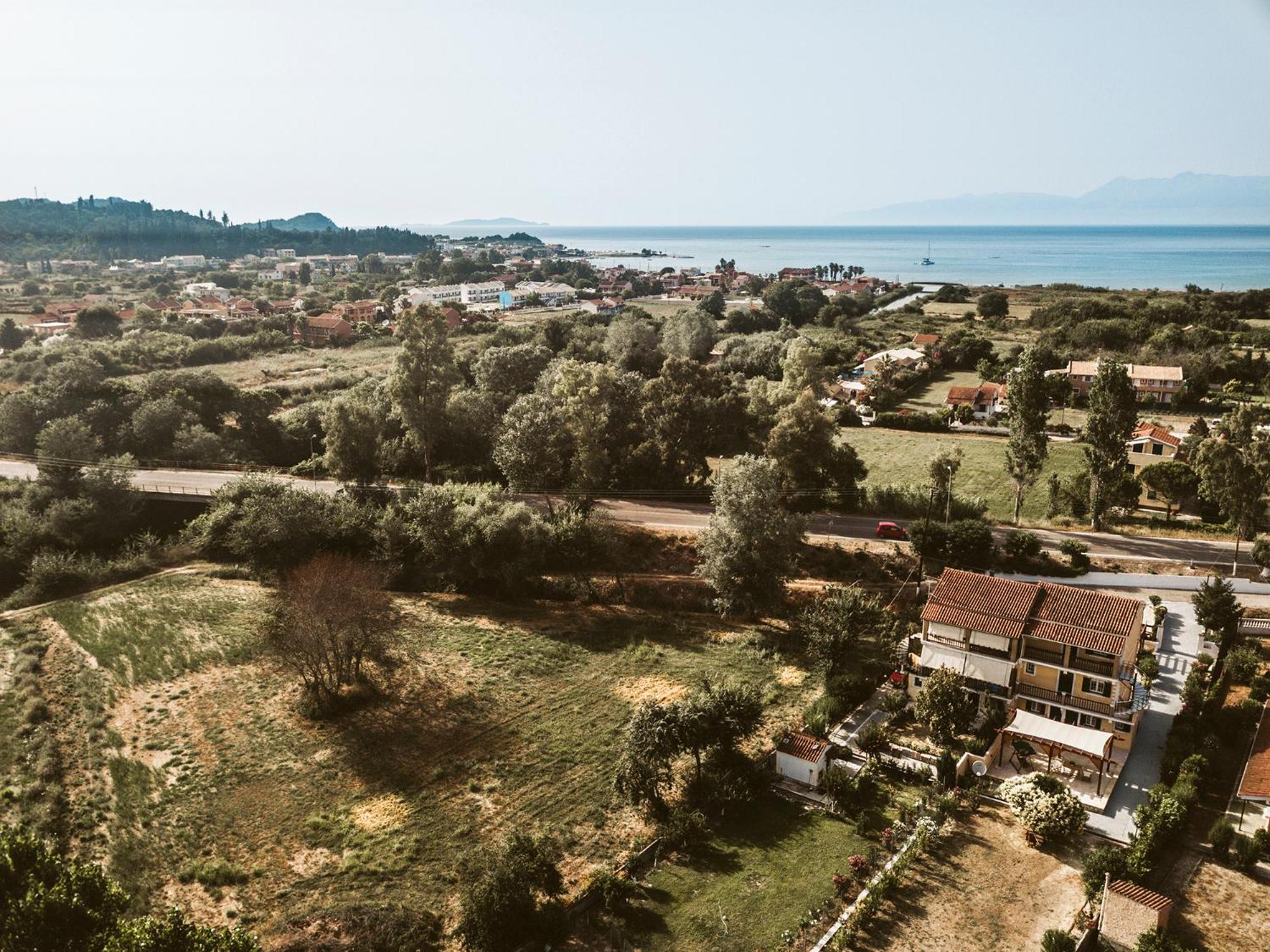 Potamos Apartments