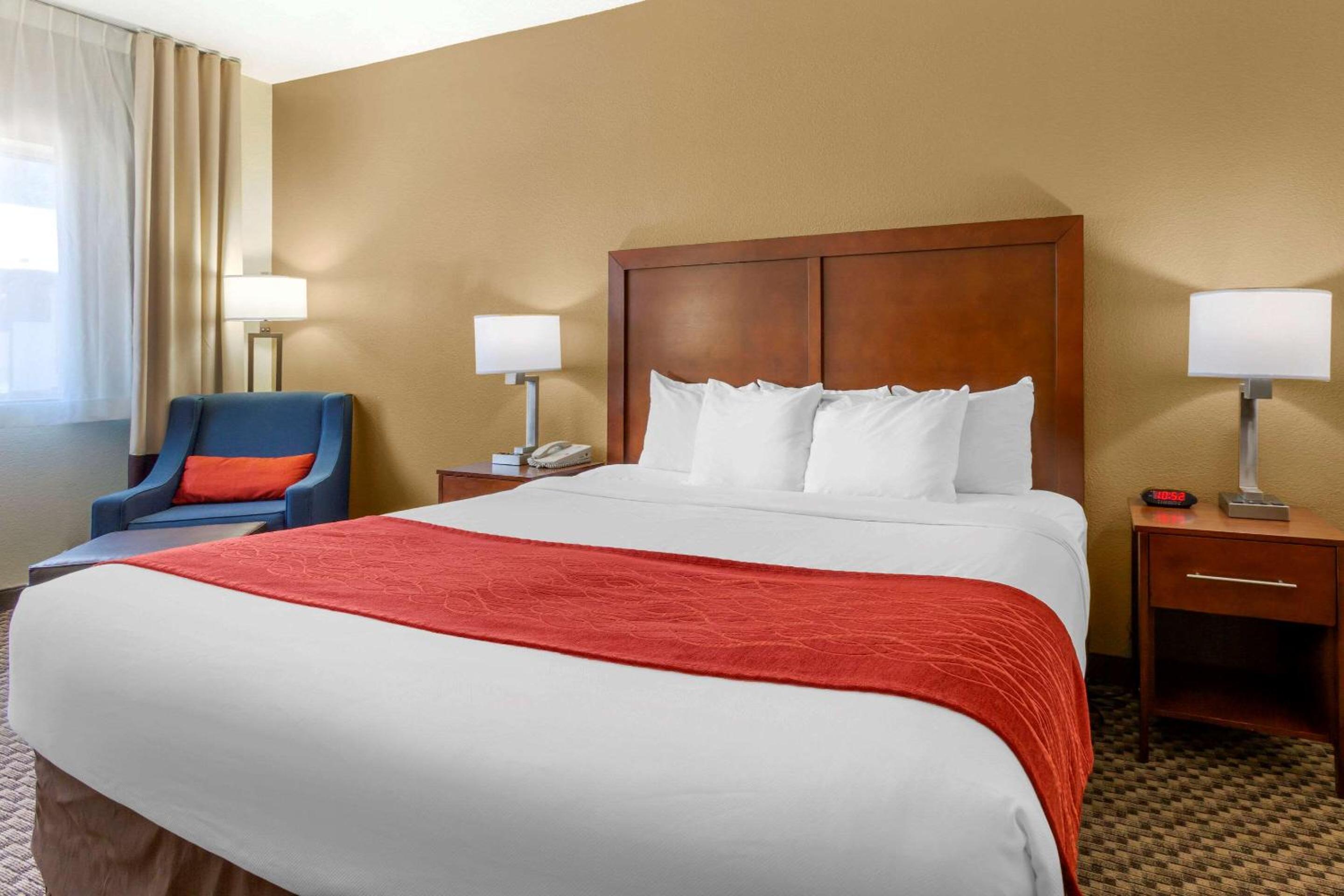 Payson Vacations - Comfort Inn Payson - Property Image 28