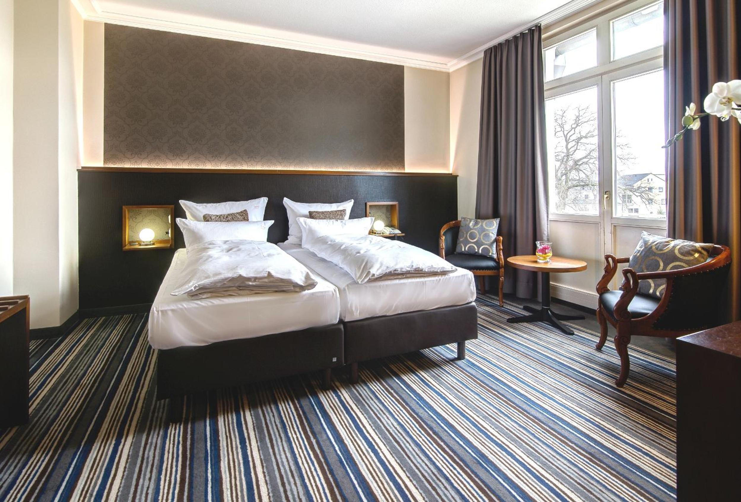 Ferienappartement und Economyzimmer Residenz Waldkrone