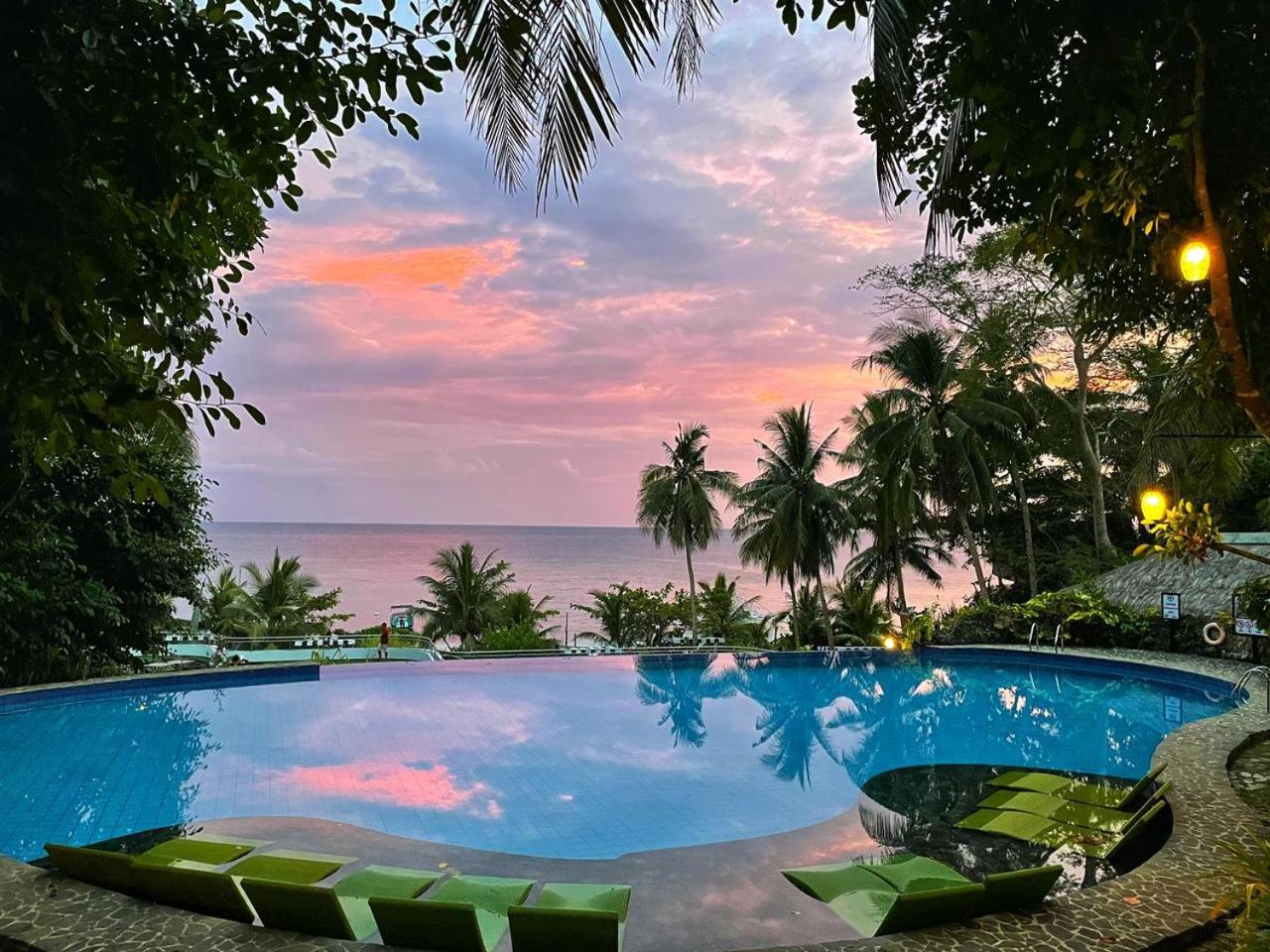 Amun Ini Beach Resort & Spa