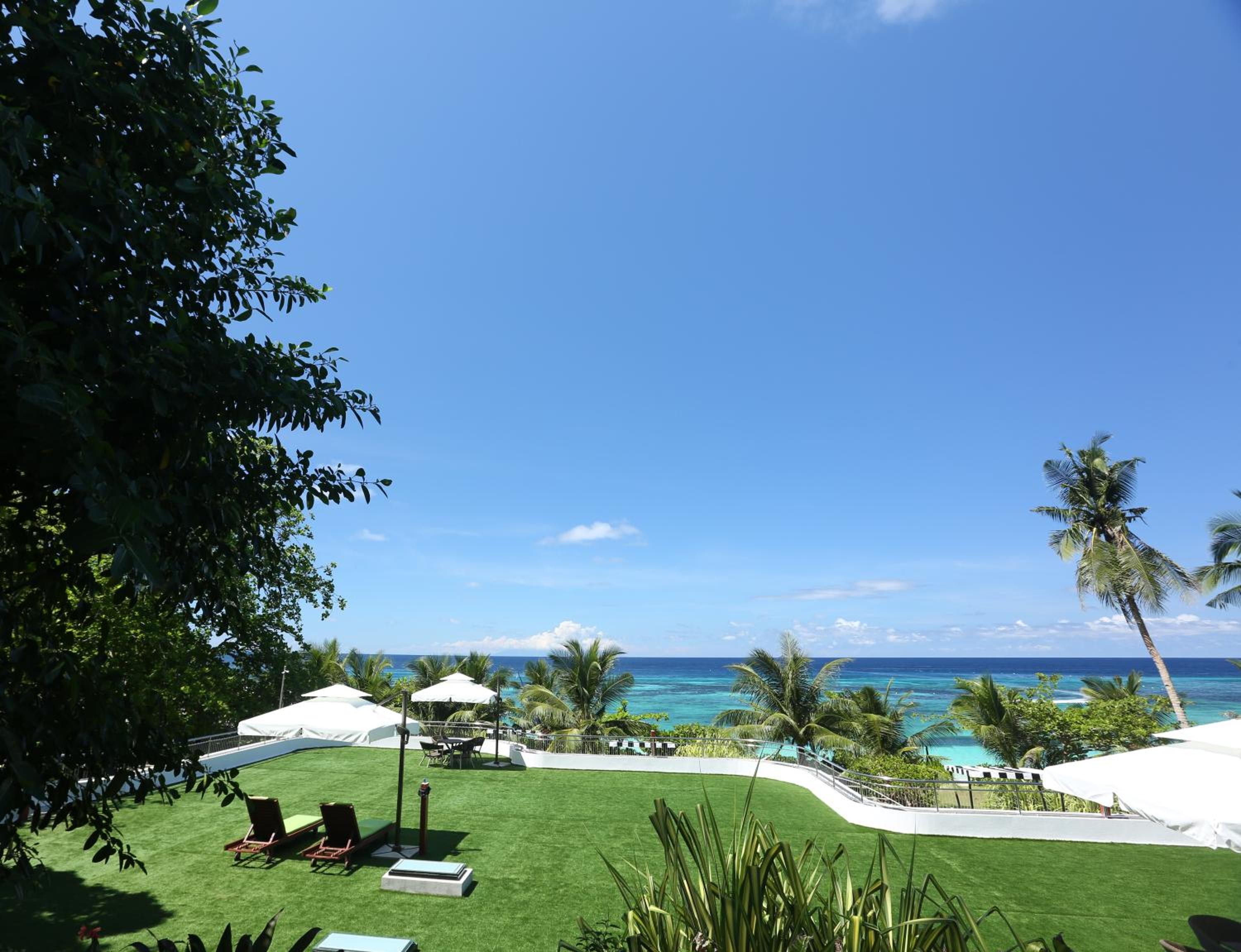 Amun Ini Beach Resort & Spa
