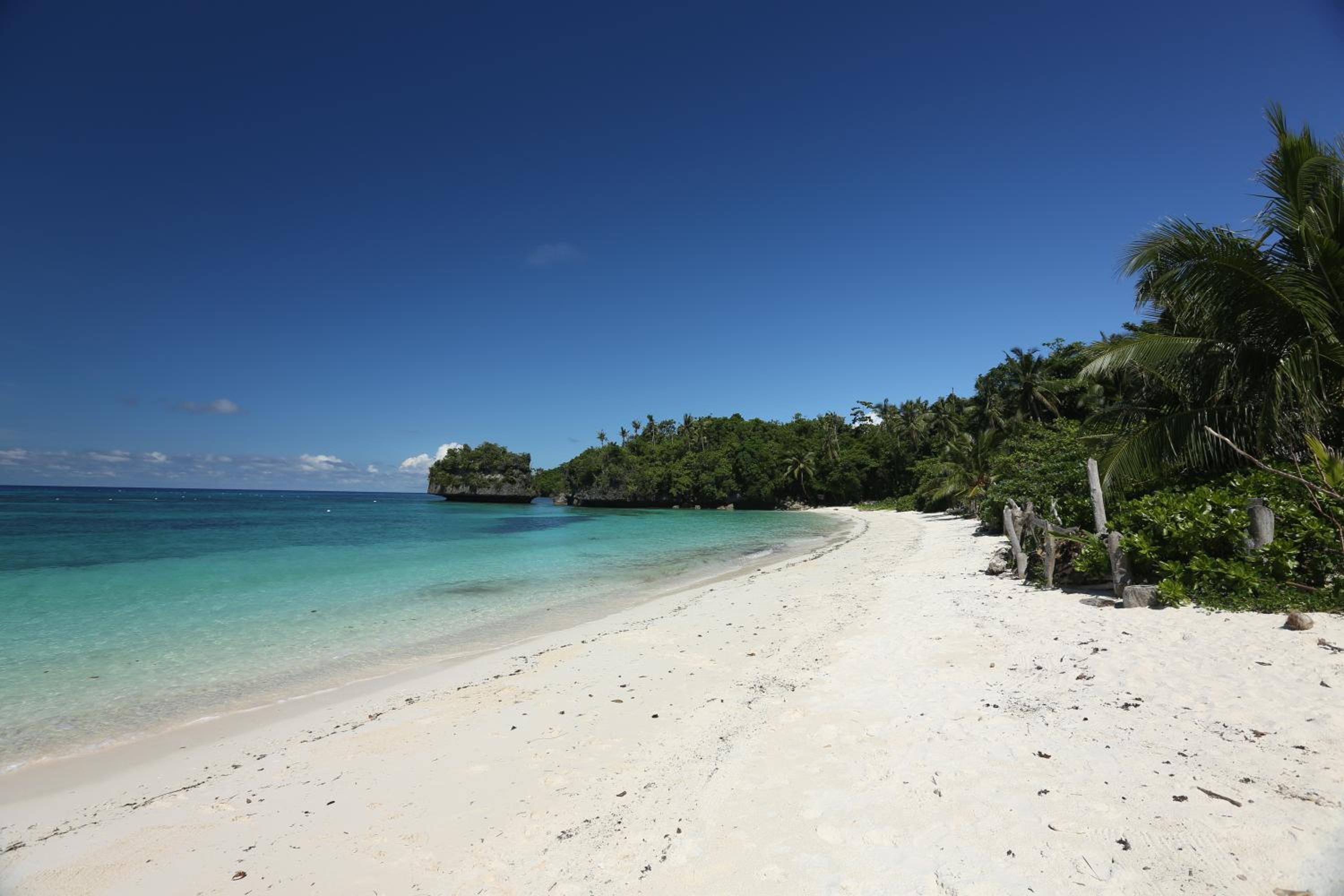 Amun Ini Beach Resort & Spa