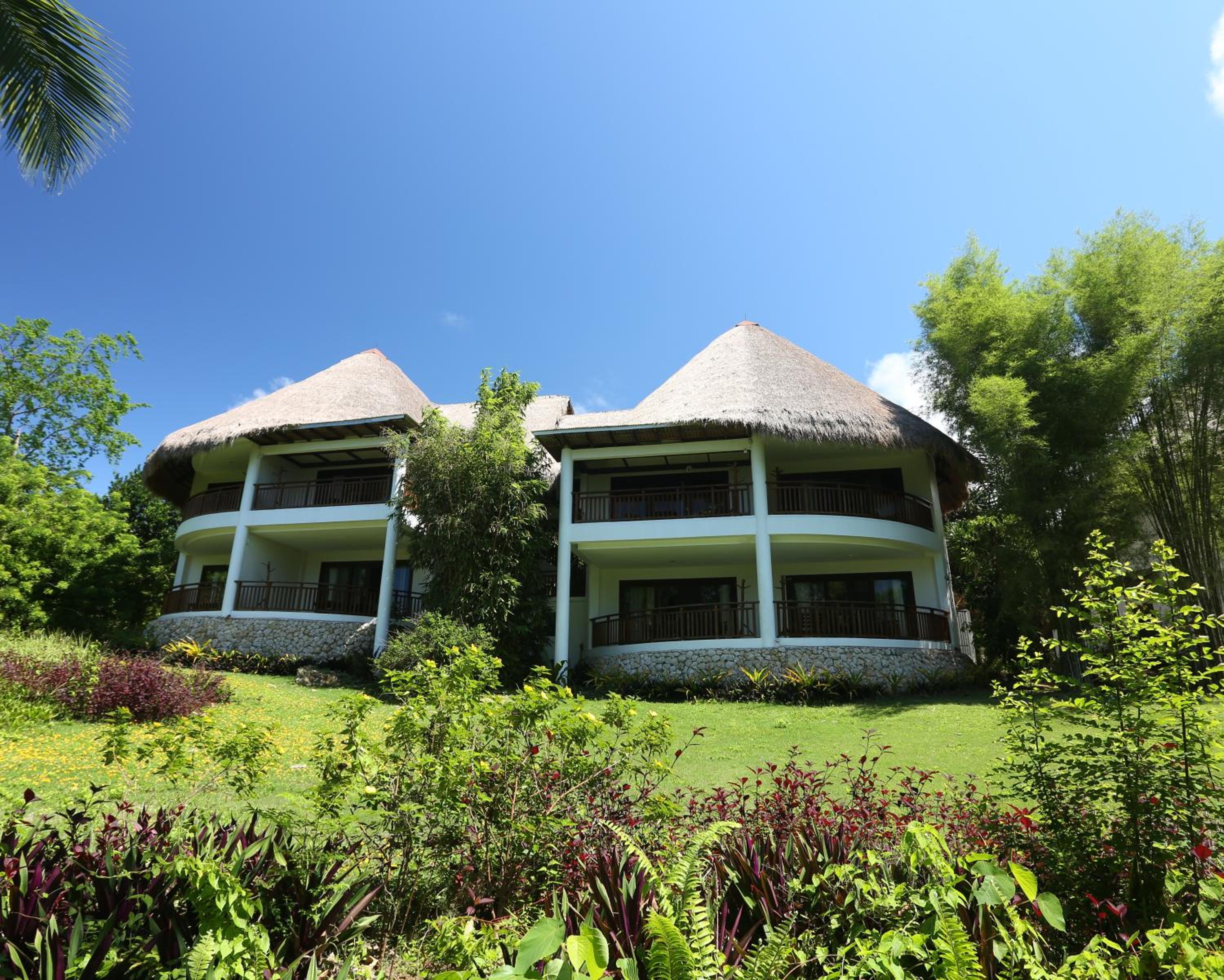 Amun Ini Beach Resort & Spa