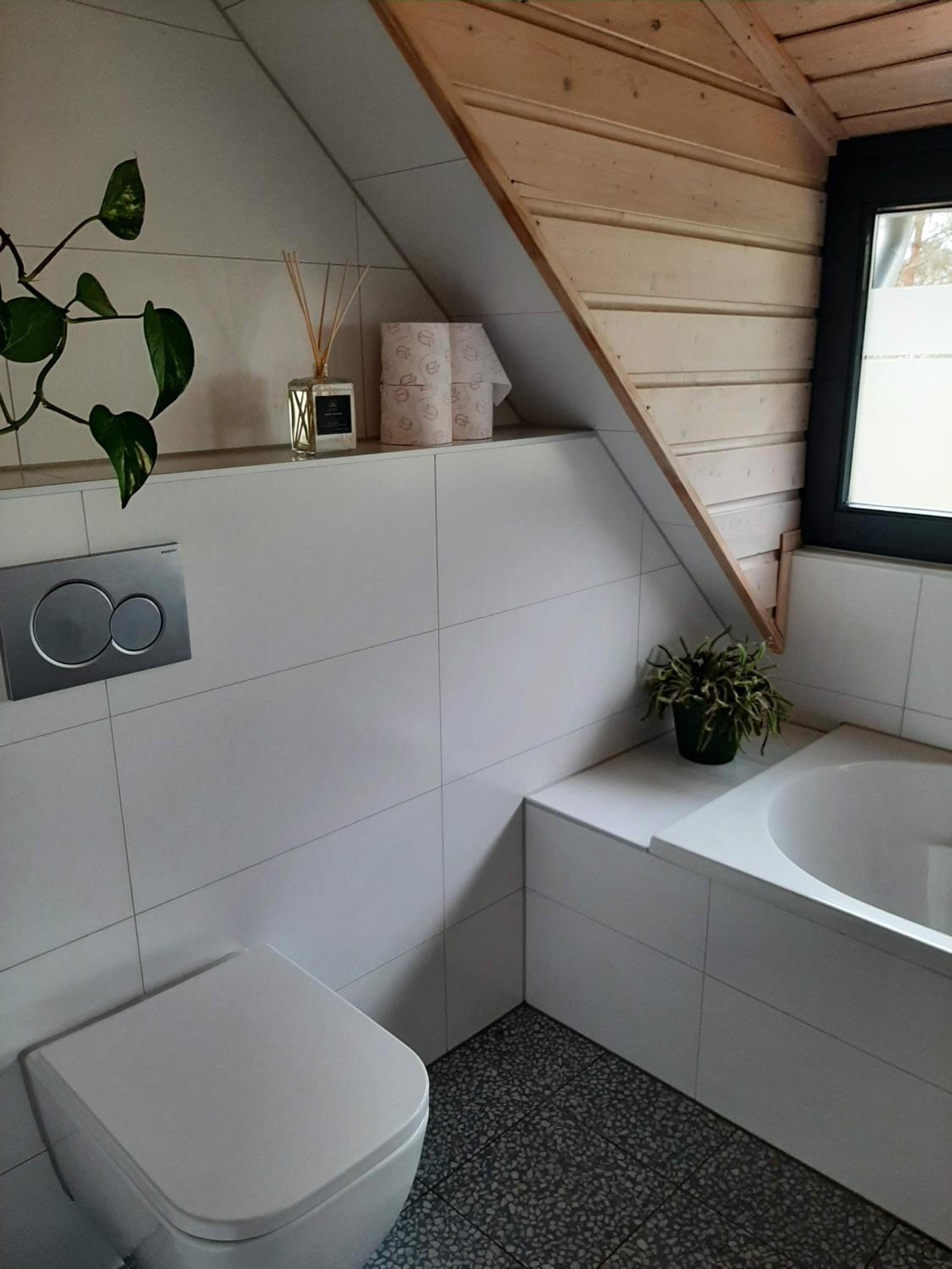 Vakantiehuis met hottub en barrelsauna view 2