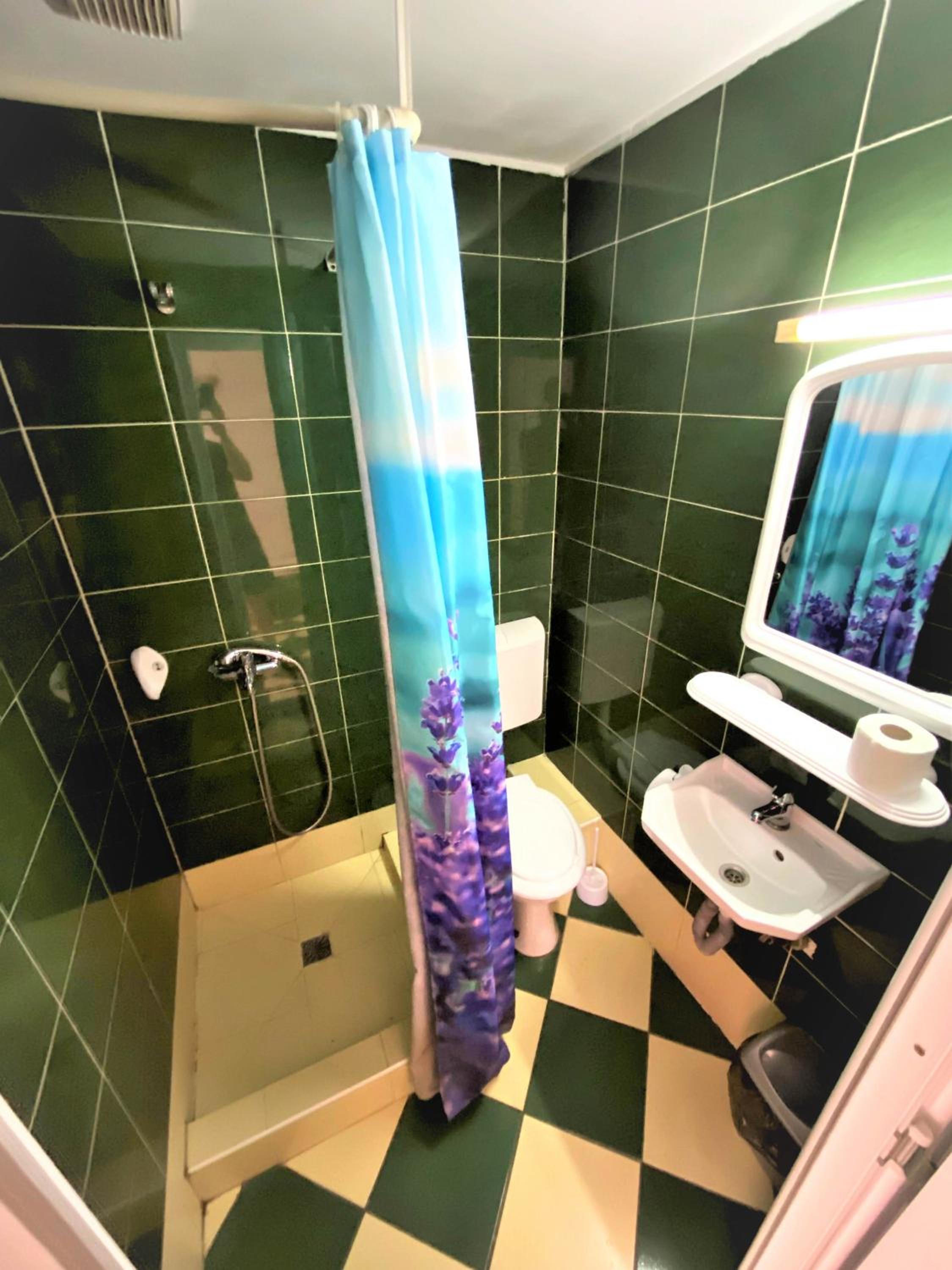 Photo 43