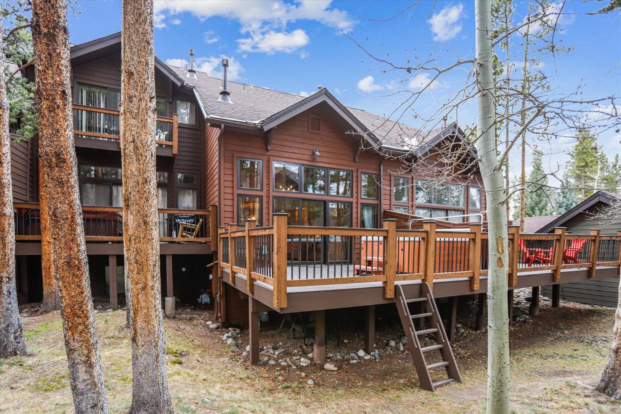 Village Point 109 townhouse