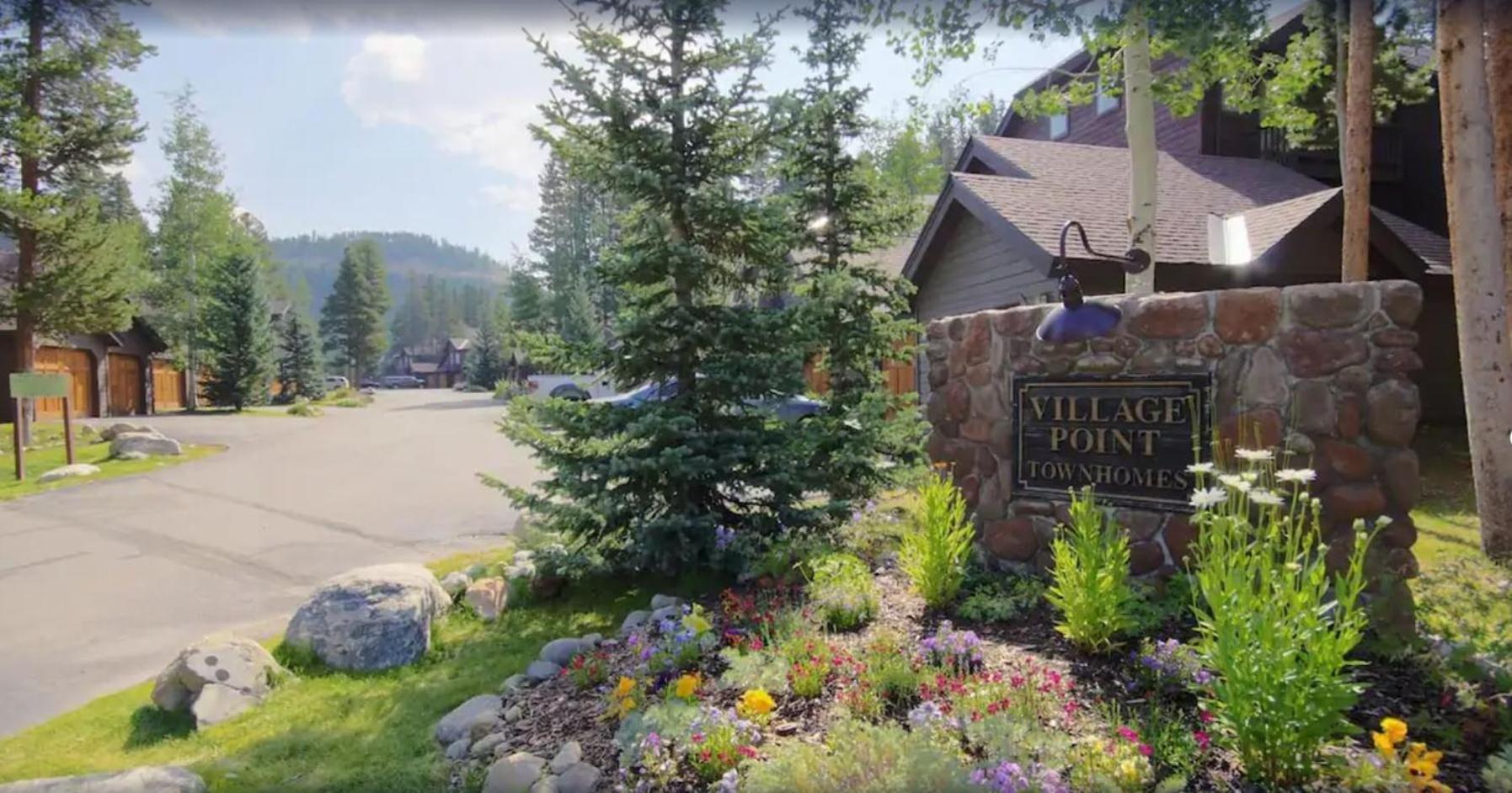Village Point 109 townhouse
