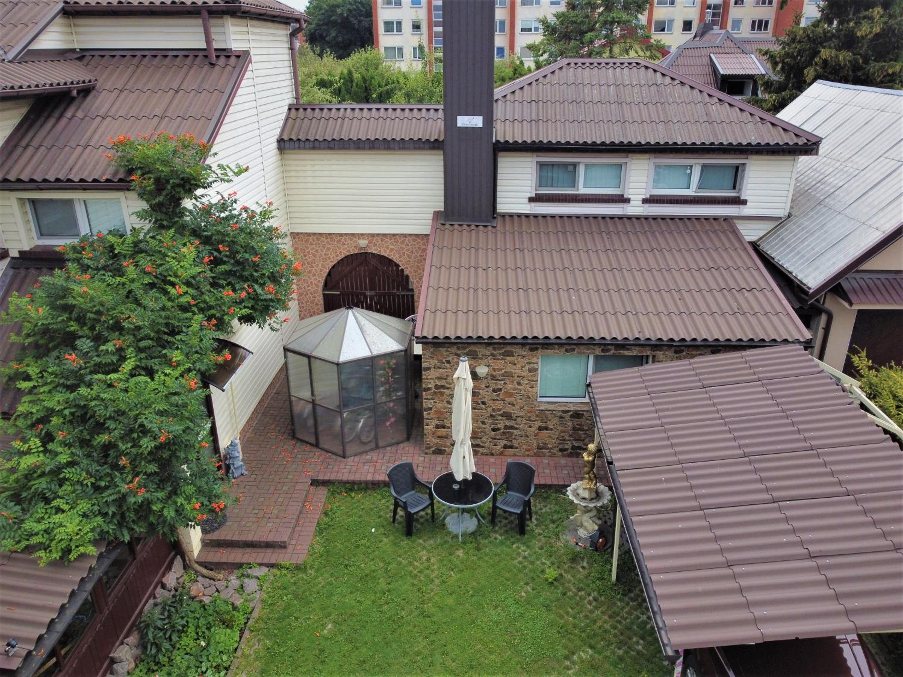 ApartHotel SAVAS 4 Private house with parking view 4