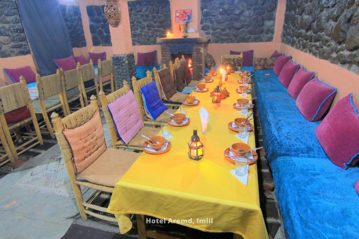 restaurant