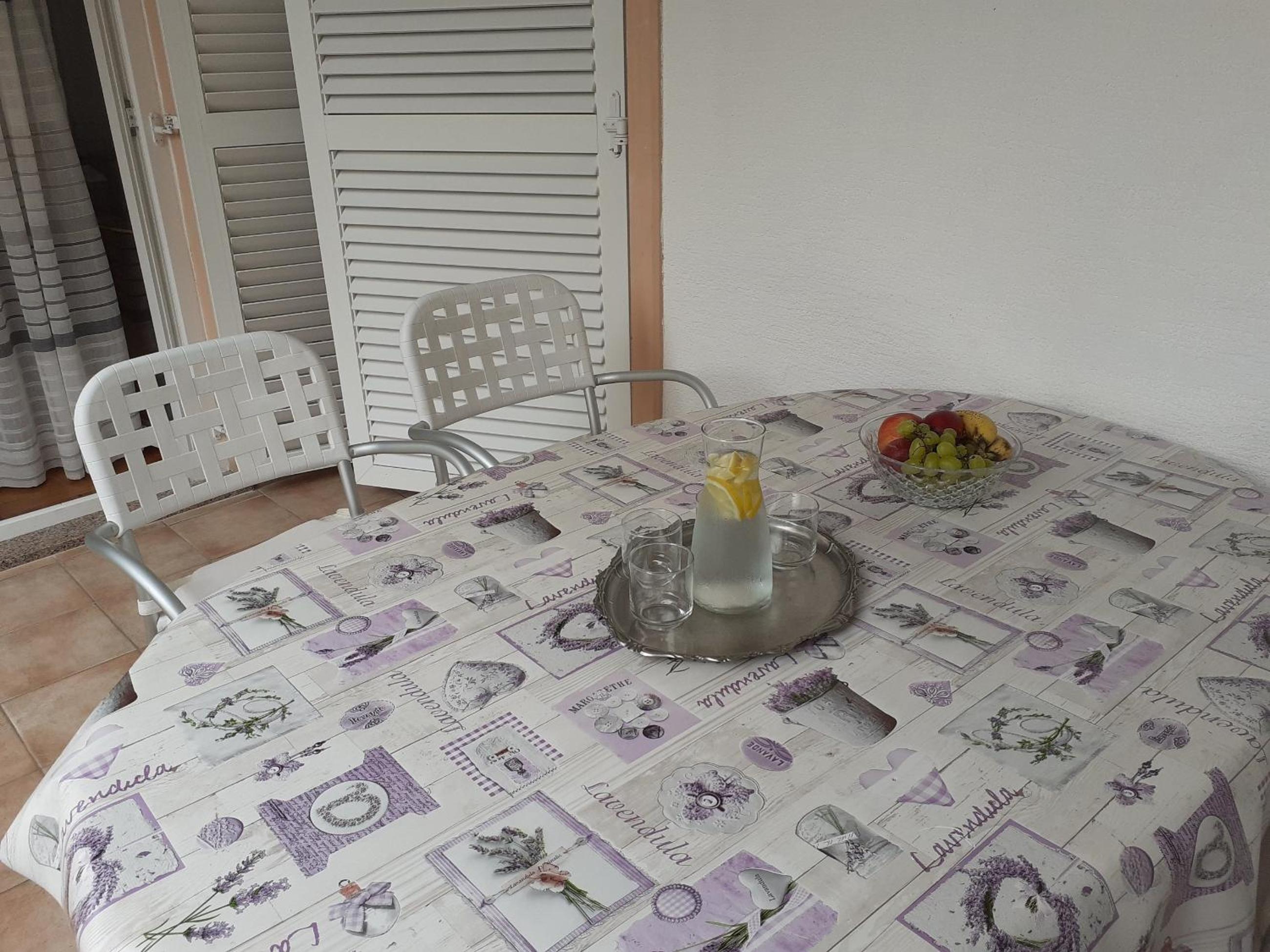 Apartment Conty with terrace and garden photo 2