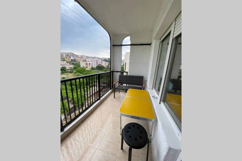 Sunny apartment by the river view 4