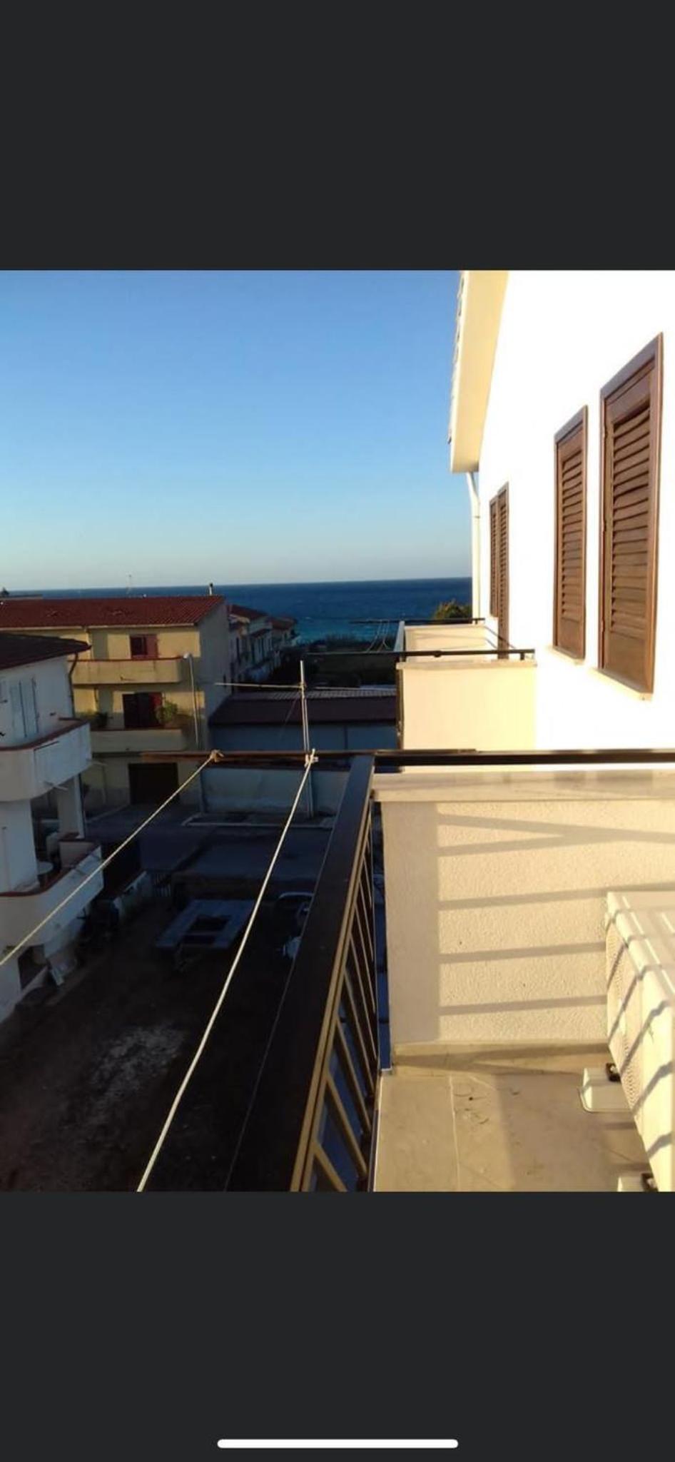 Appartamento 1 lato mare view 2
