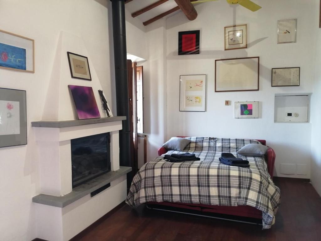 Casa Gianfranco Millepapaverirossi view 3