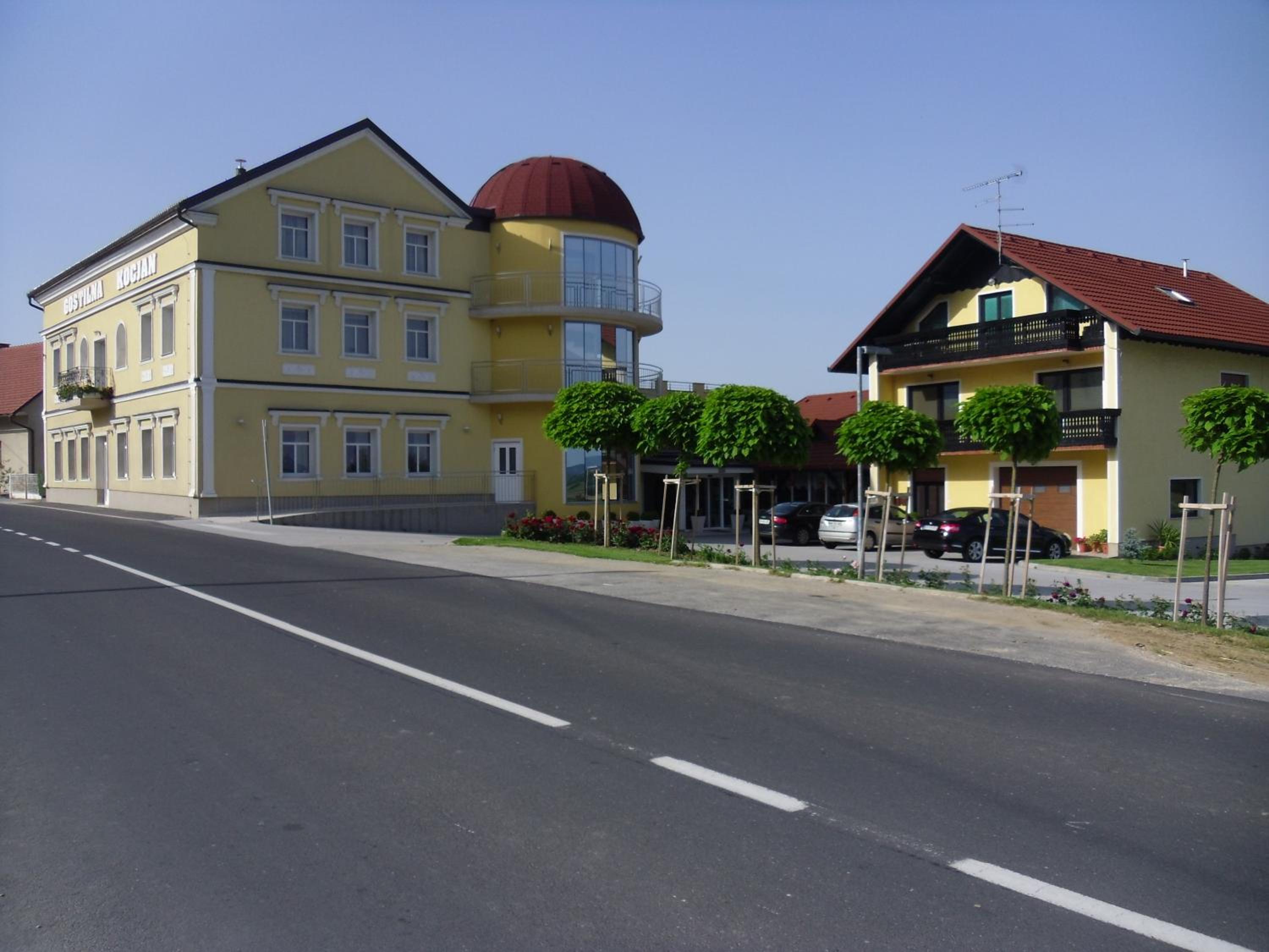 Photo 23