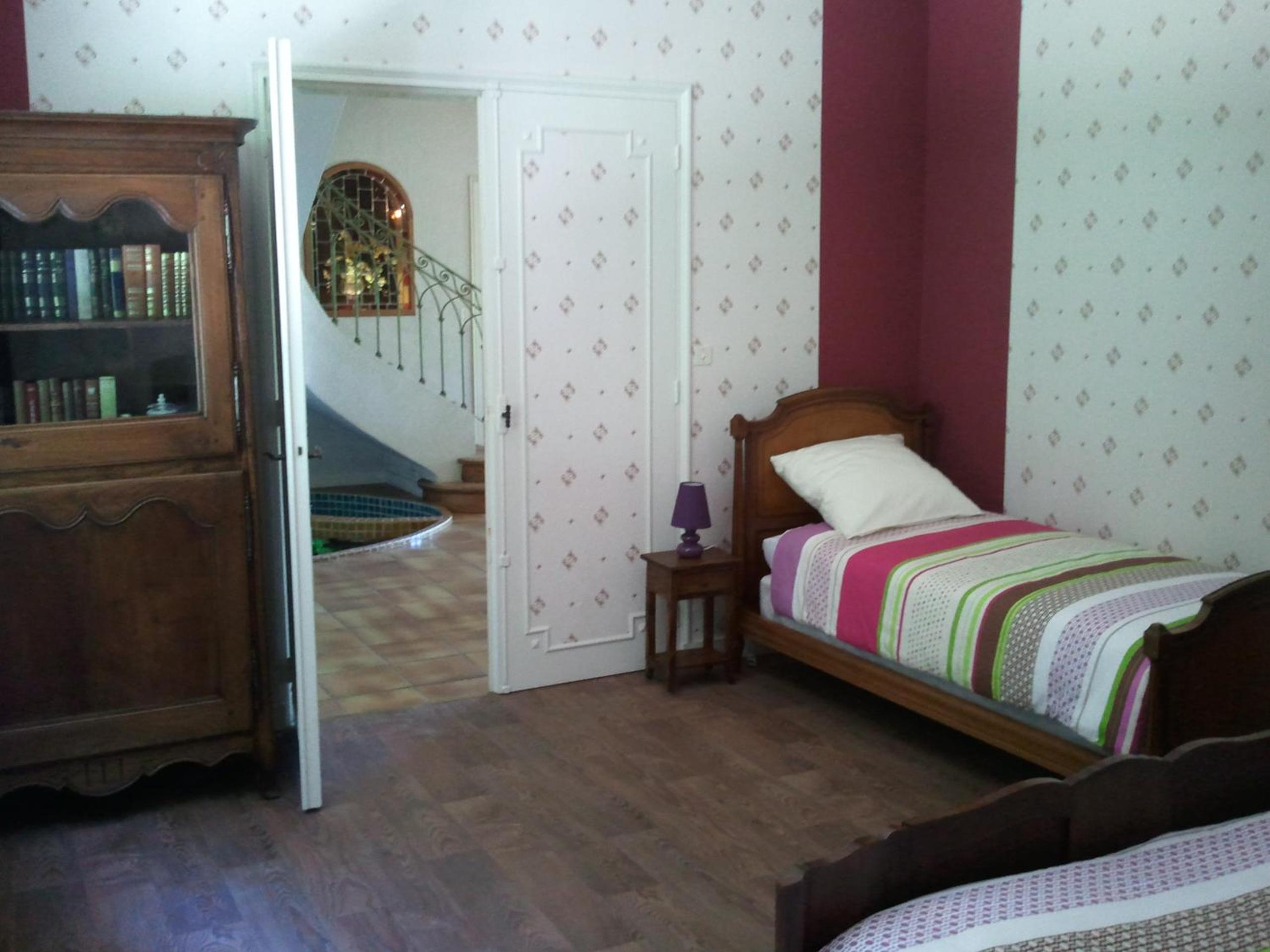 Photo 18