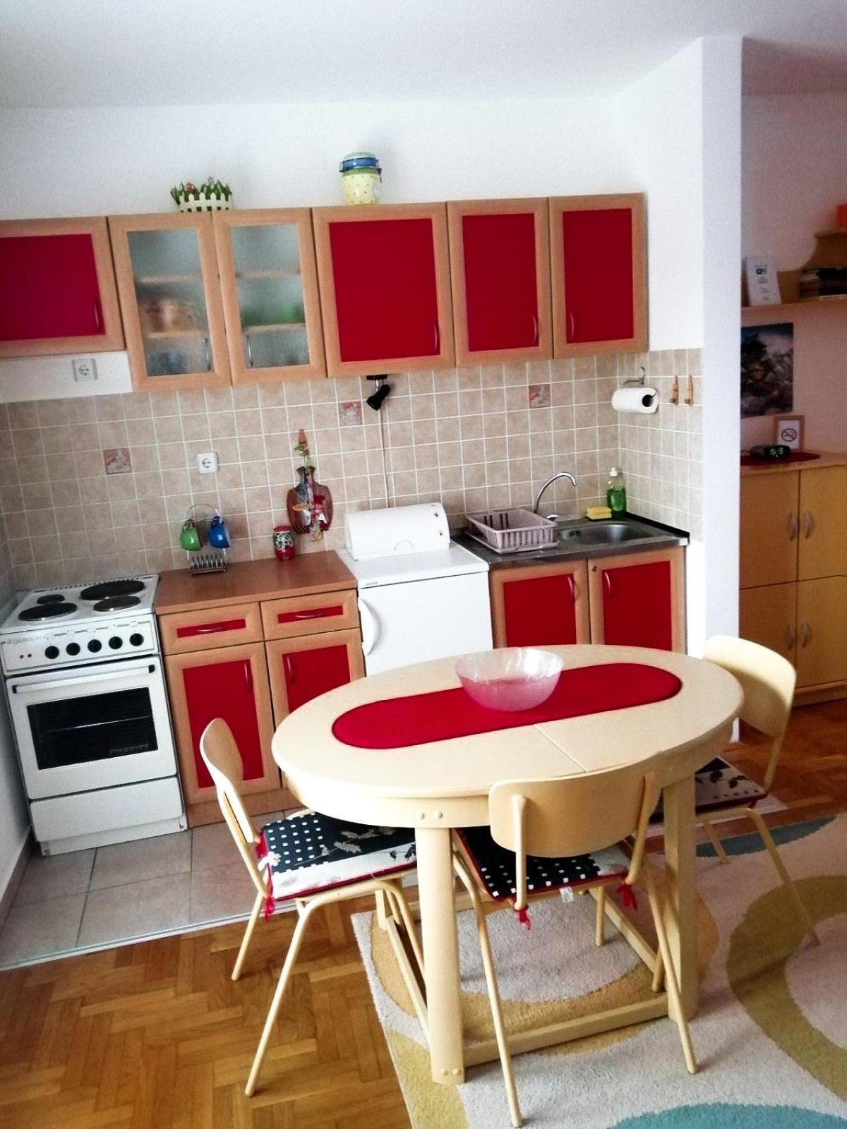 SRNA APARTMAN