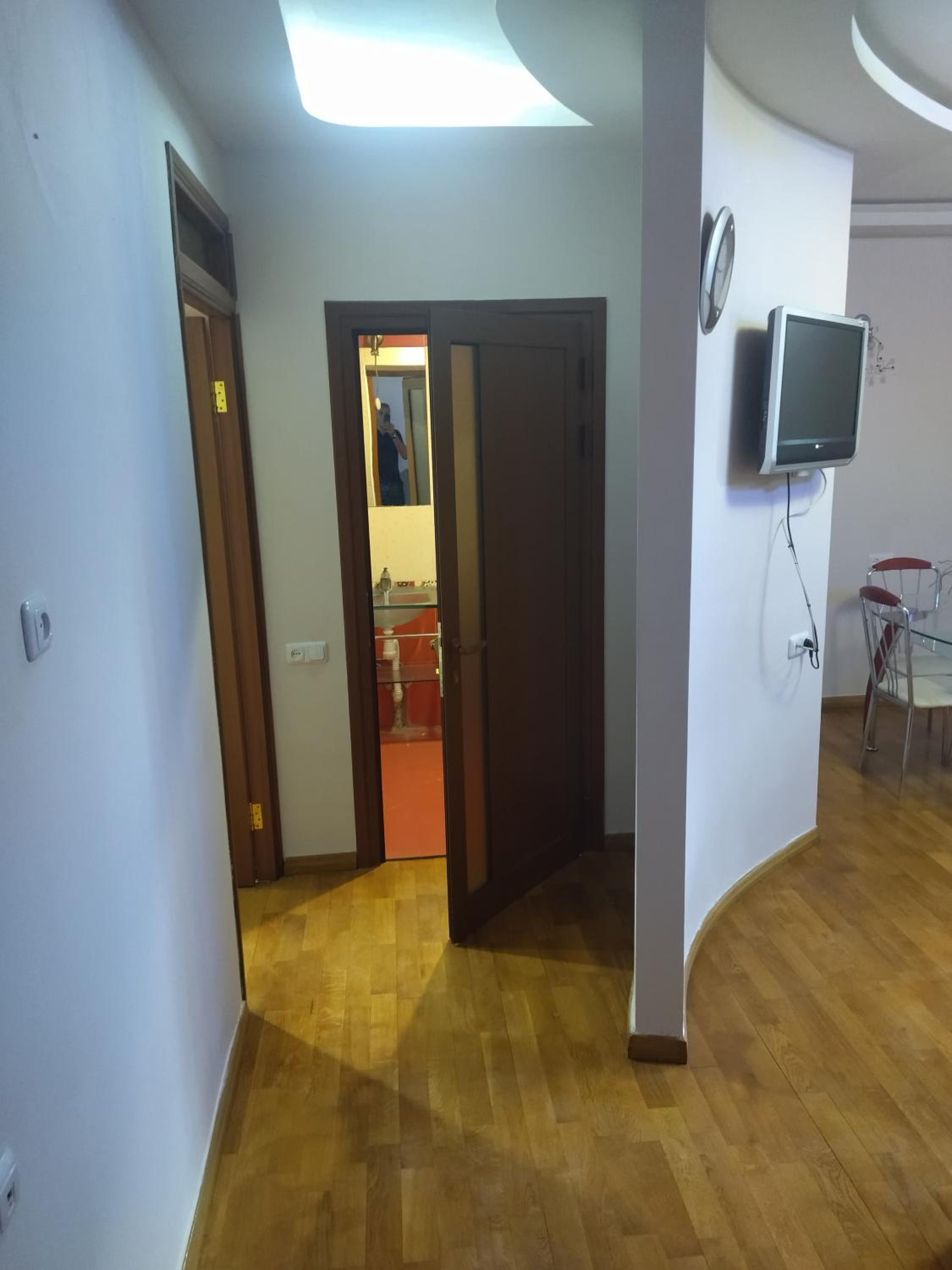 Abovyan 36 Apt & Tour