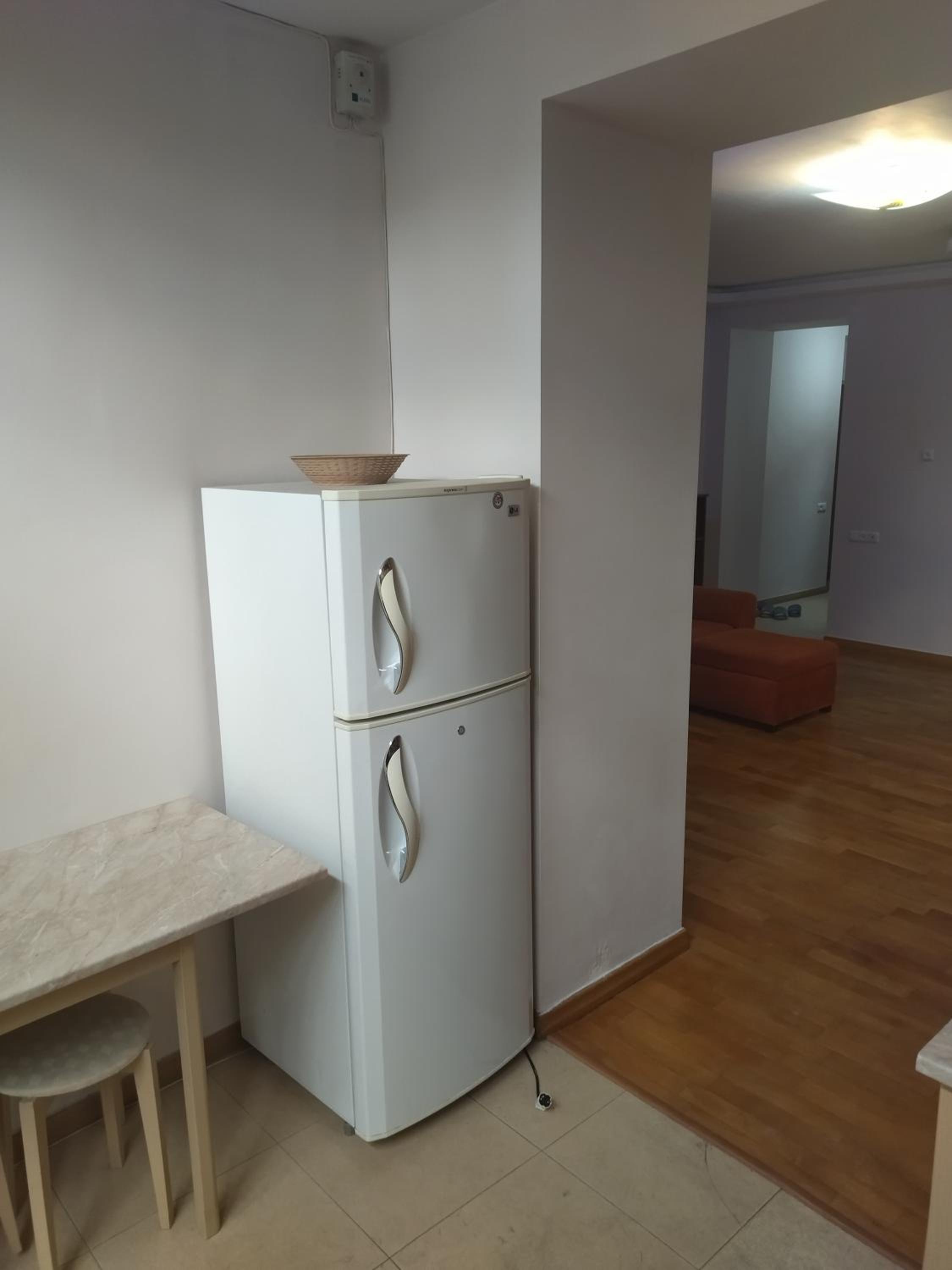 Abovyan 36 Apt & Tour