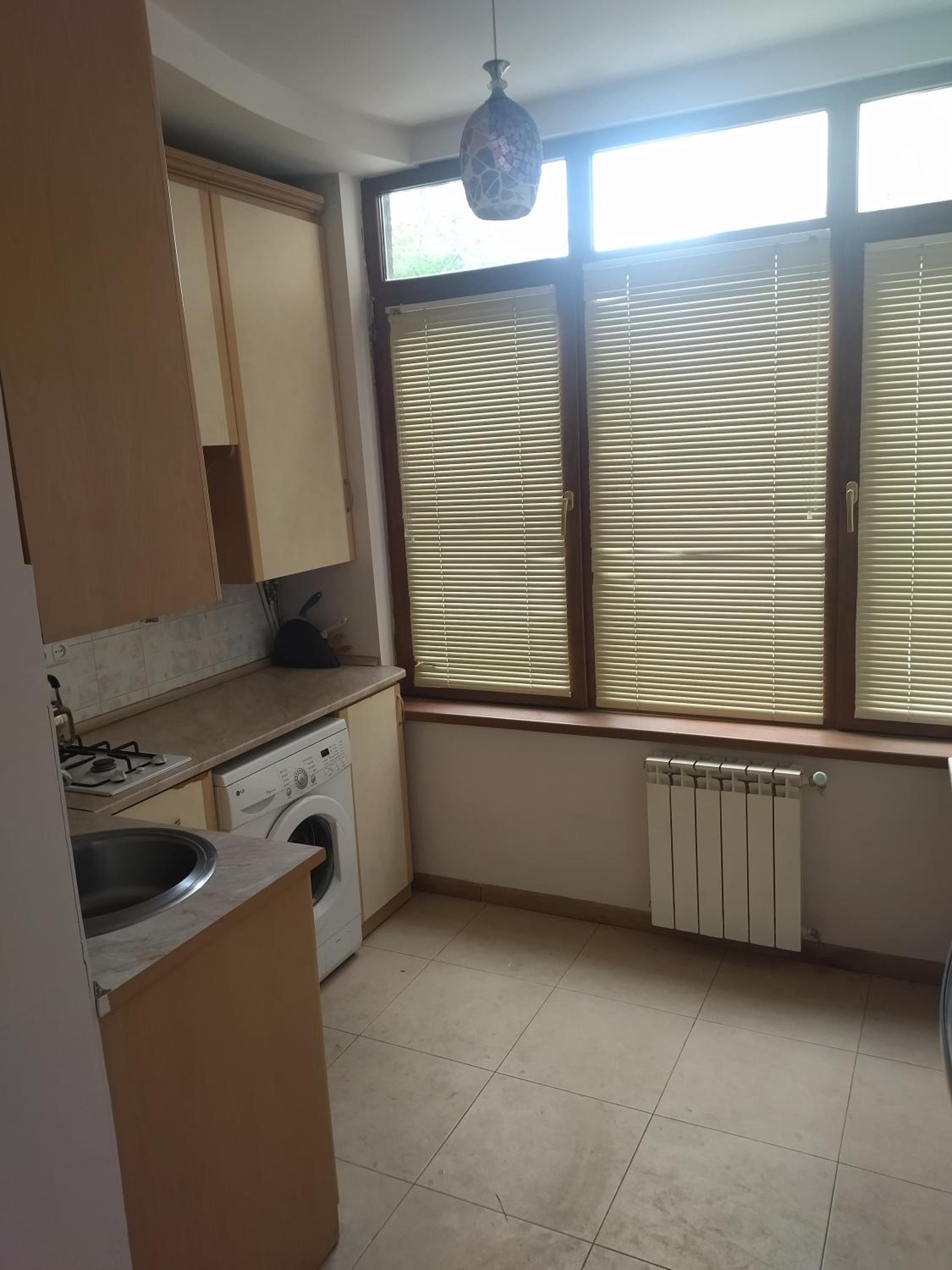 Abovyan 36 Apt & Tour