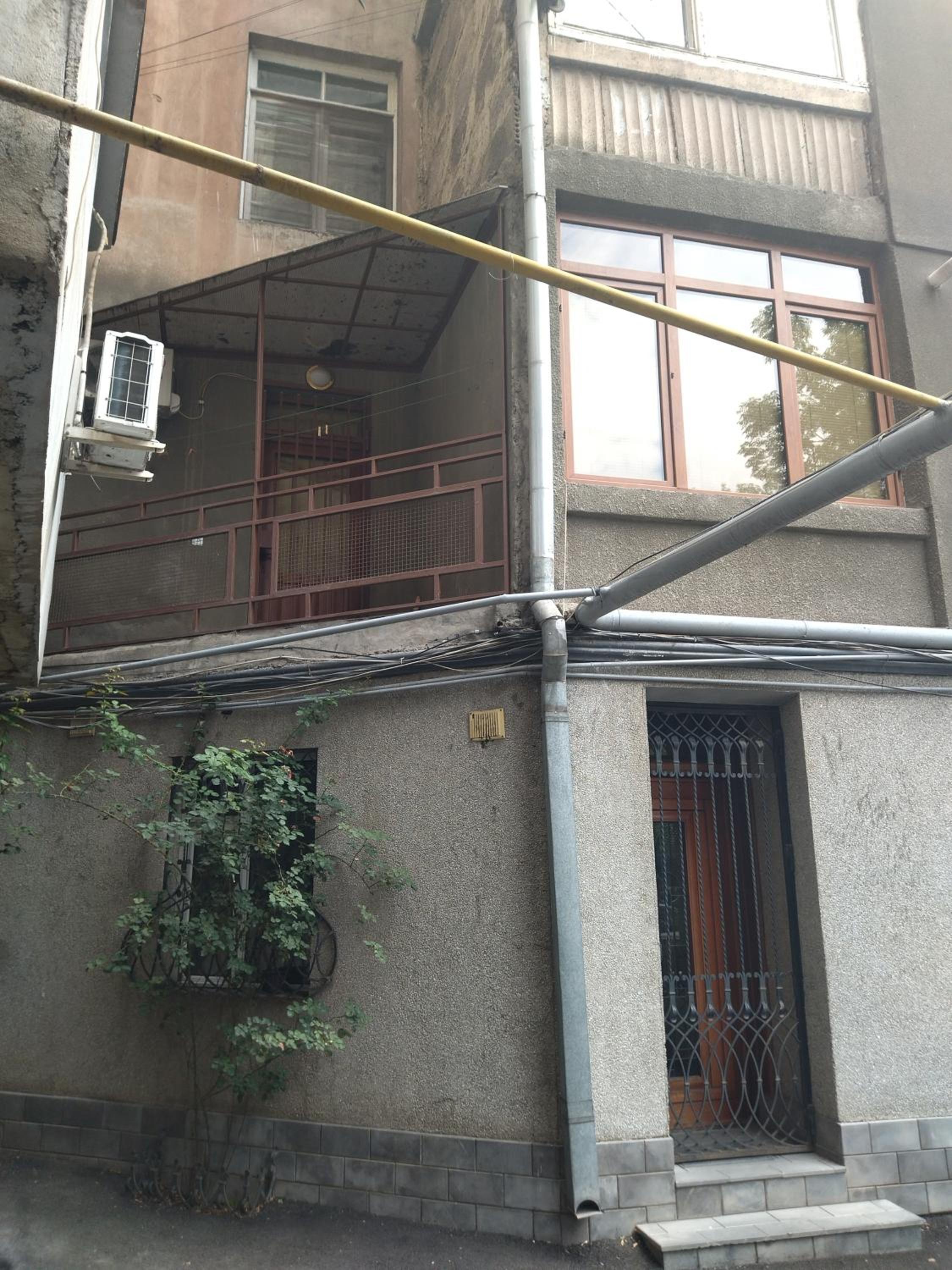 Abovyan 36 Apt & Tour