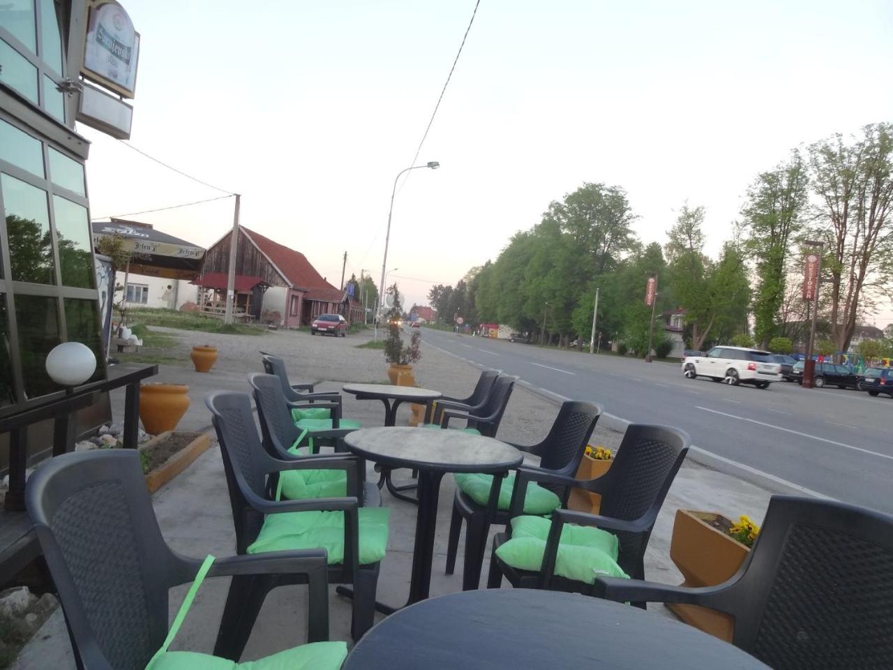 Photo 38
