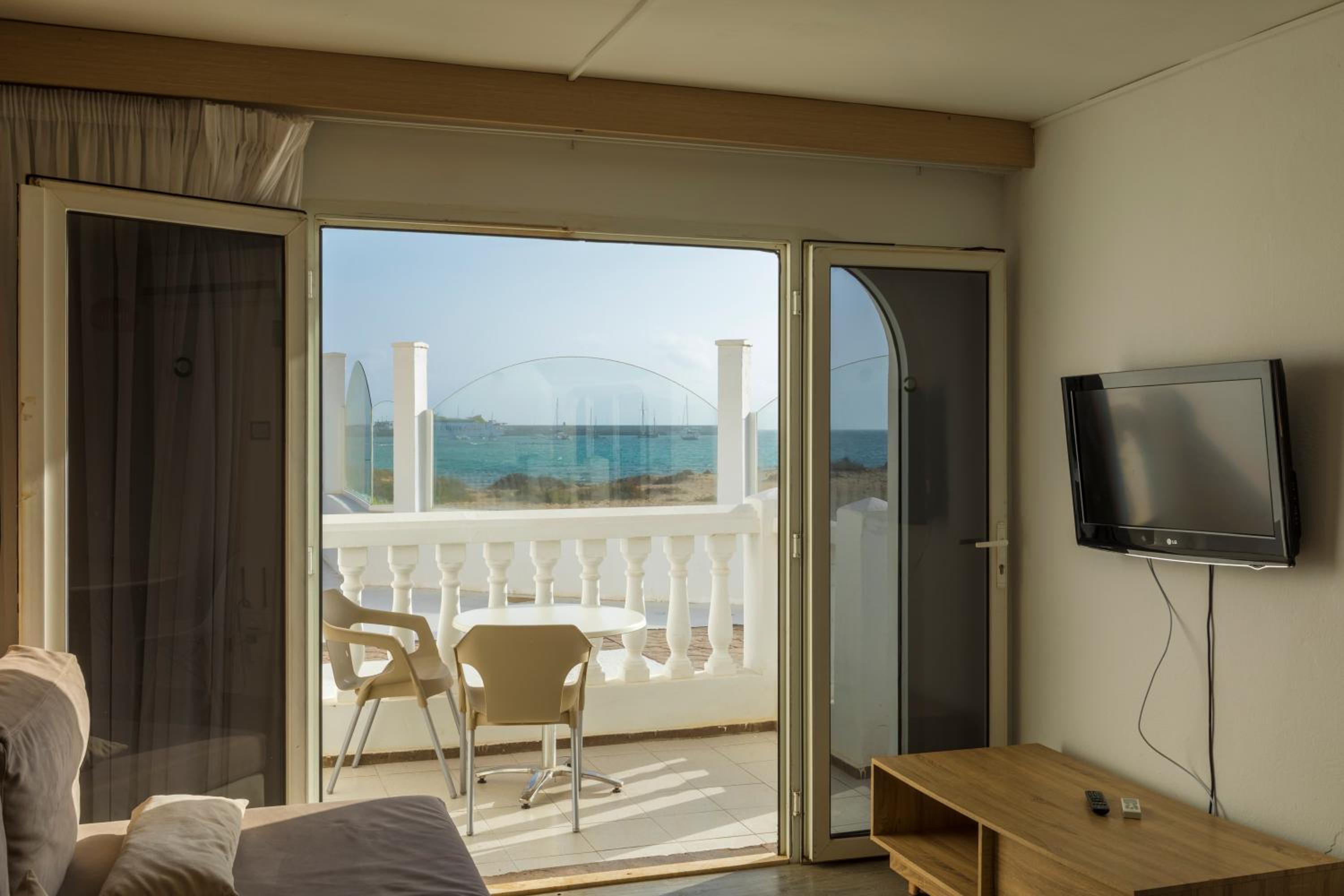 Apartamentos LIVVO Galera Beach