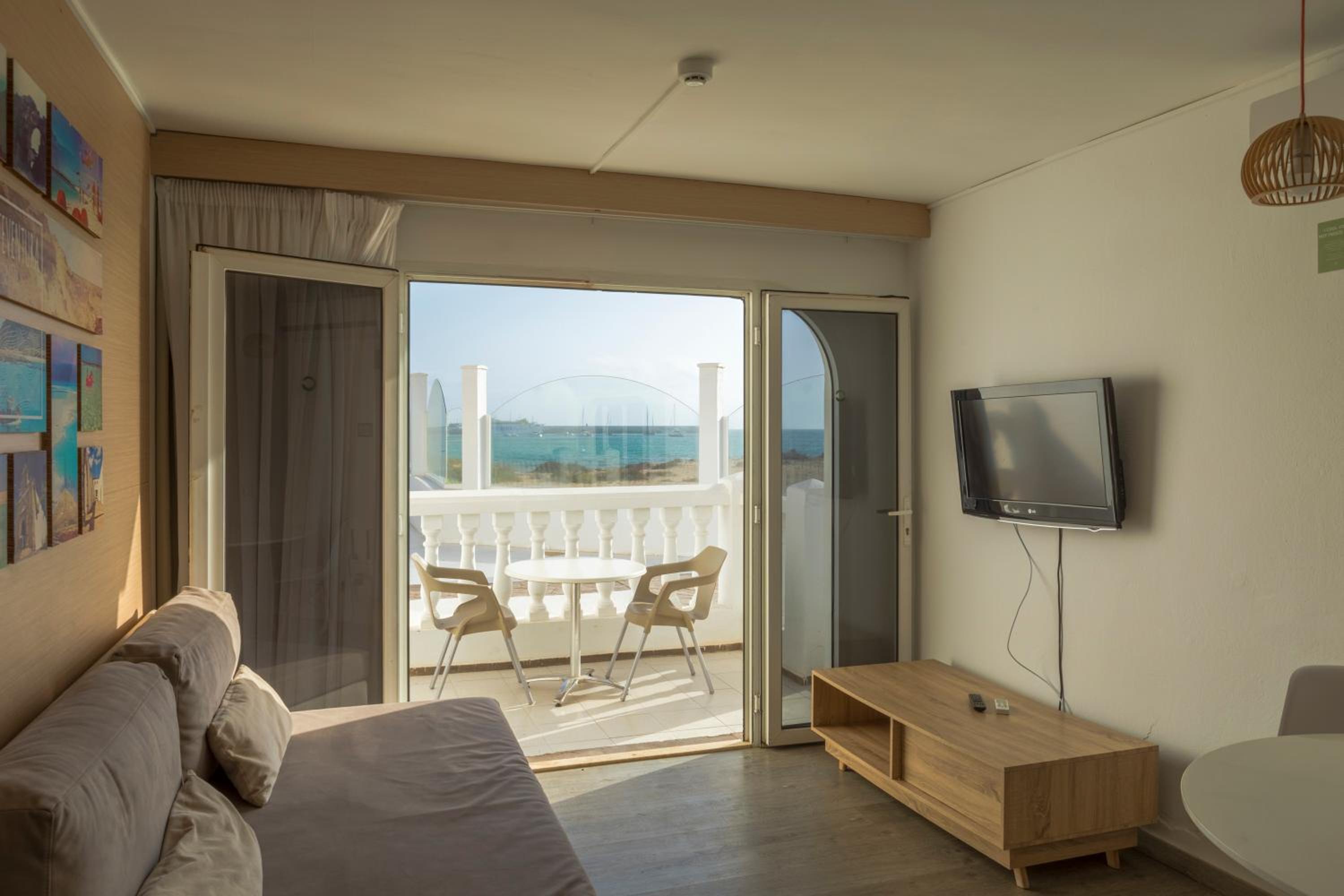 Apartamentos LIVVO Galera Beach