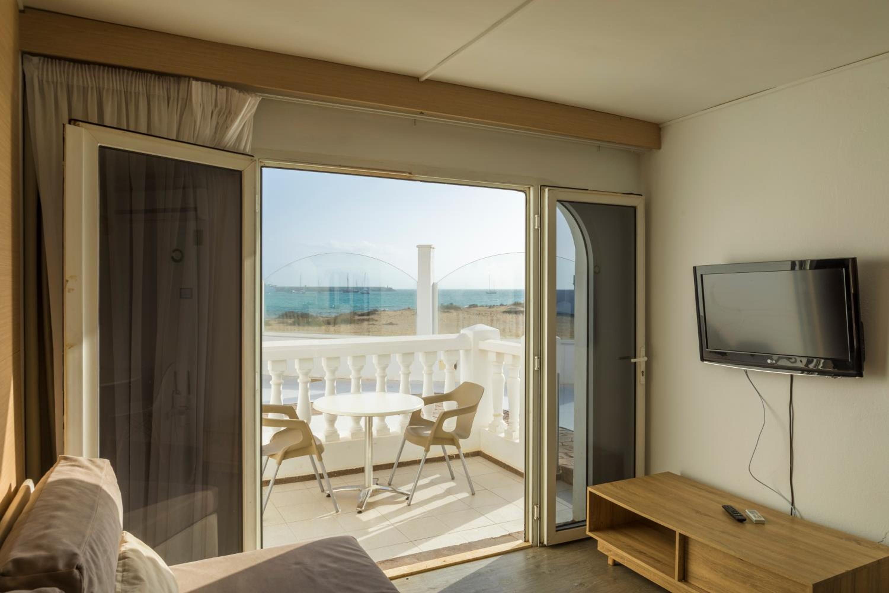 Apartamentos LIVVO Galera Beach