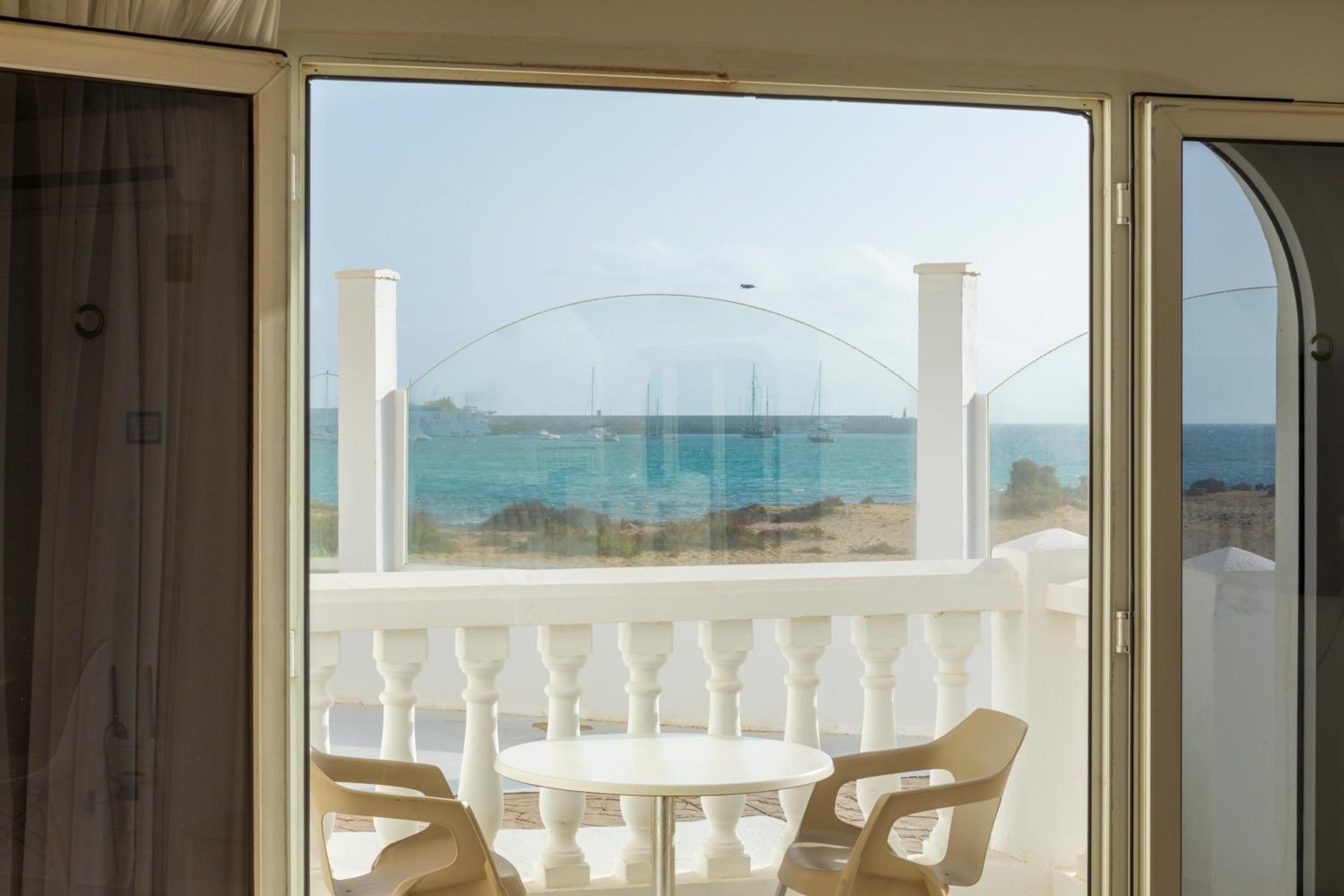 Apartamentos LIVVO Galera Beach