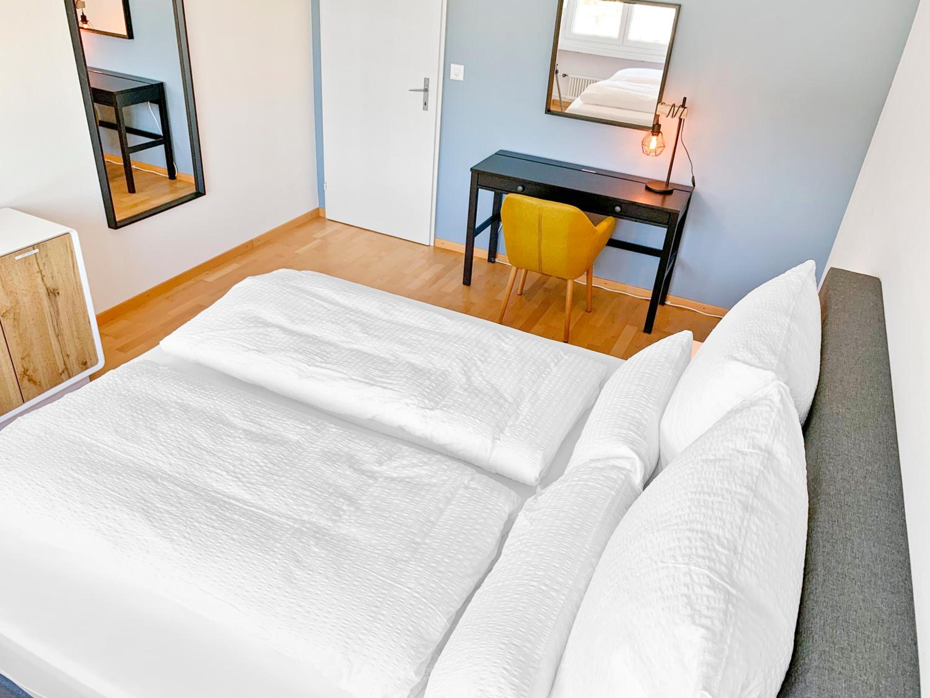 ARISER - Zug Mountain View Business Apartment view 2