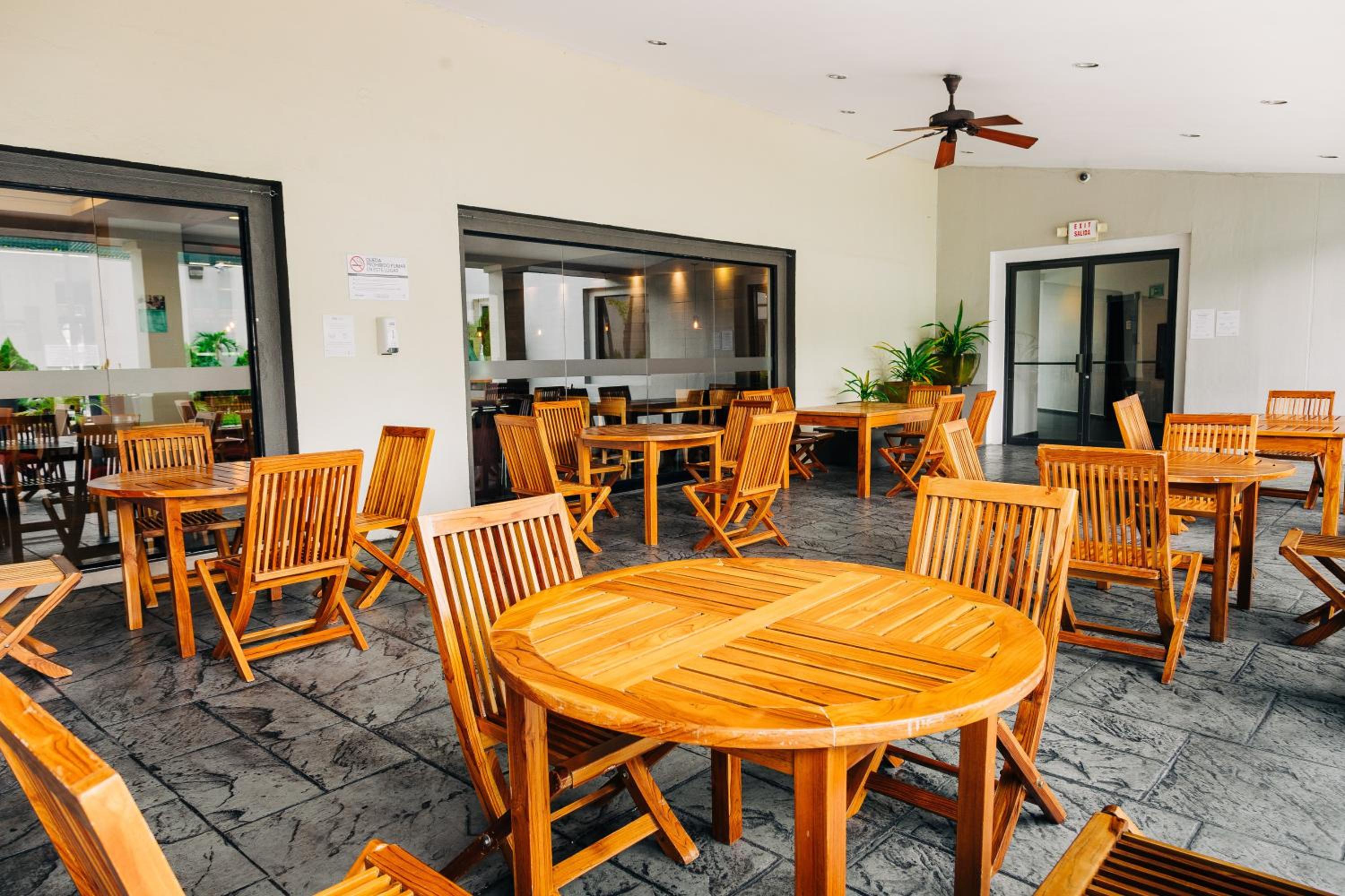 San Salvador Vacations - Holiday Inn San Salvador, an IHG Hotel - Property Image 66