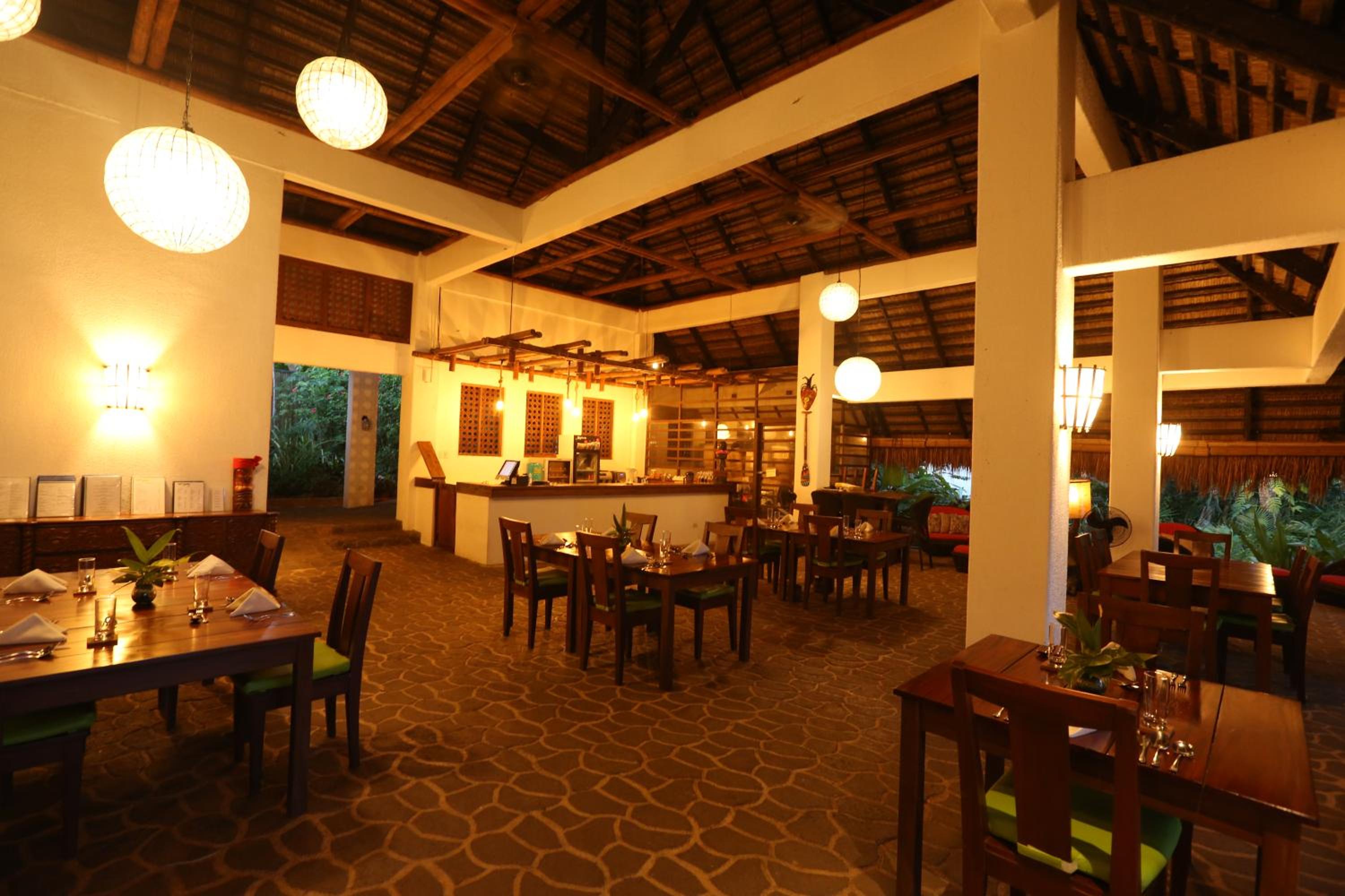 Amun Ini Beach Resort & Spa
