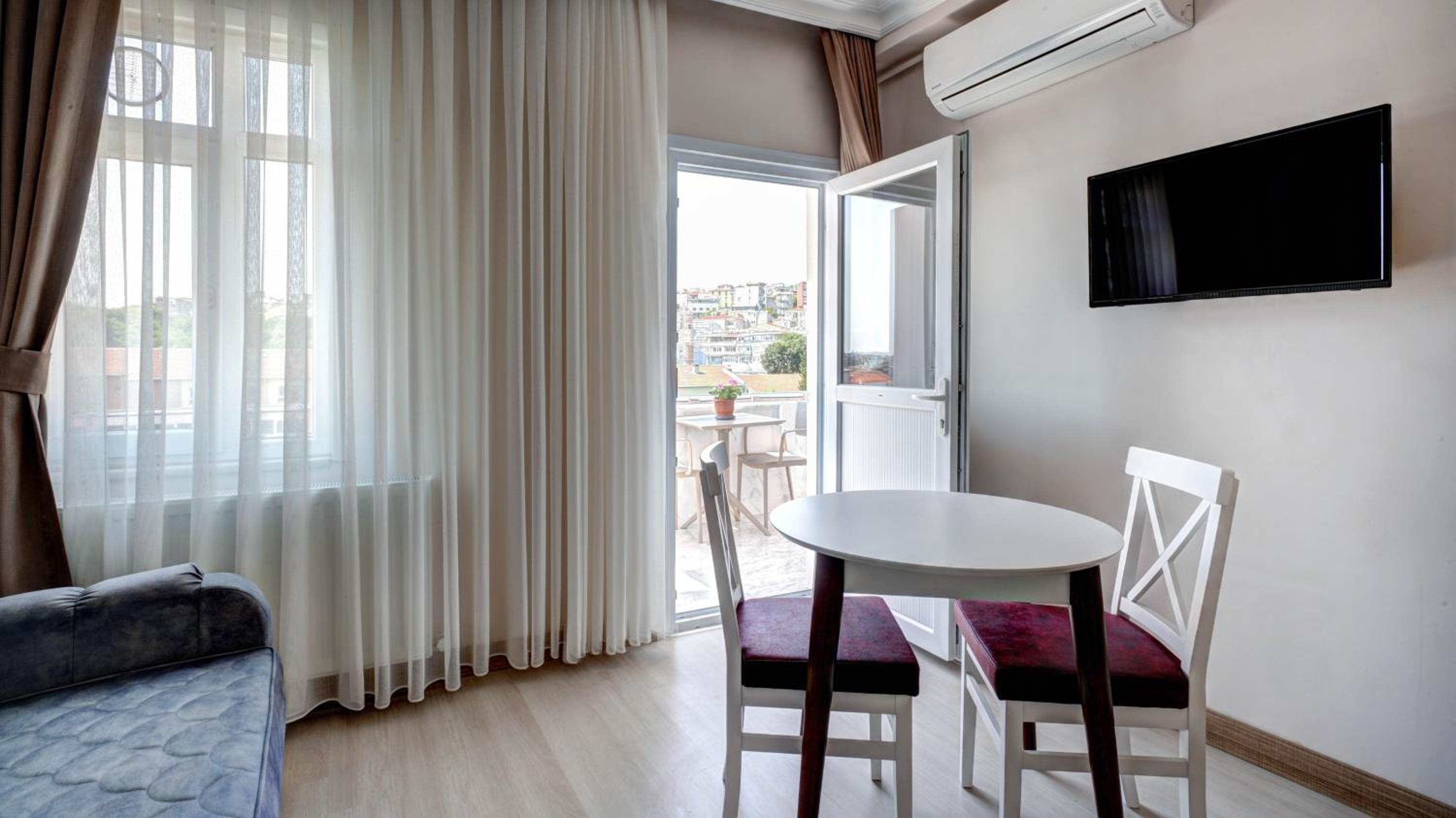 SEVEN ROSES APART OTEL - Image 18