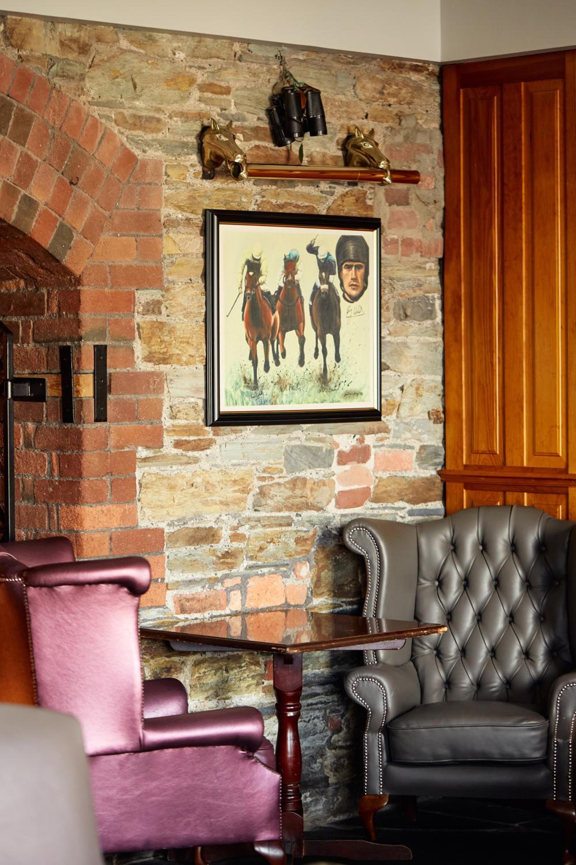 Waterford Vacations - Dooley's Hotel - Property Image 8