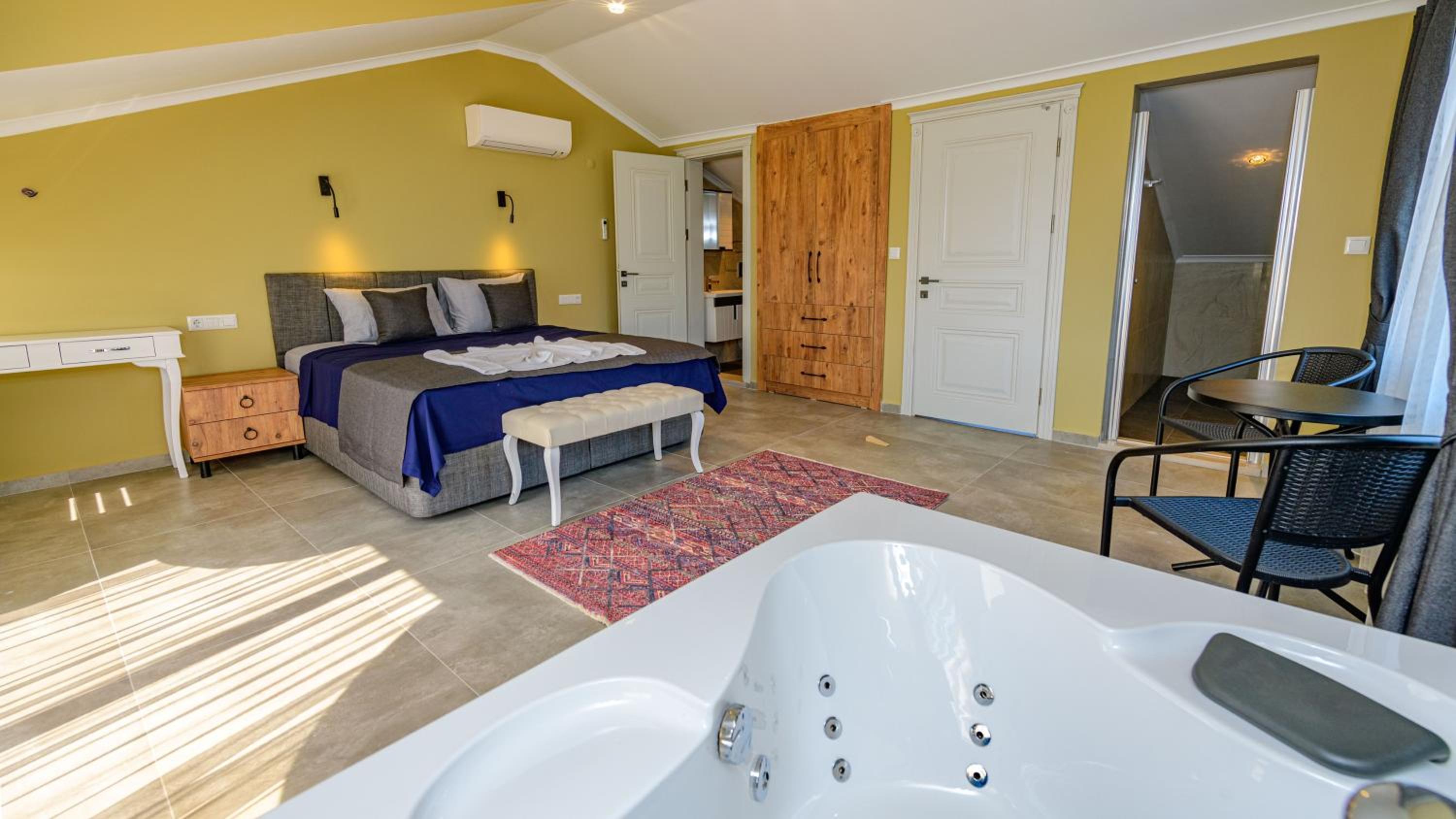 hotel room