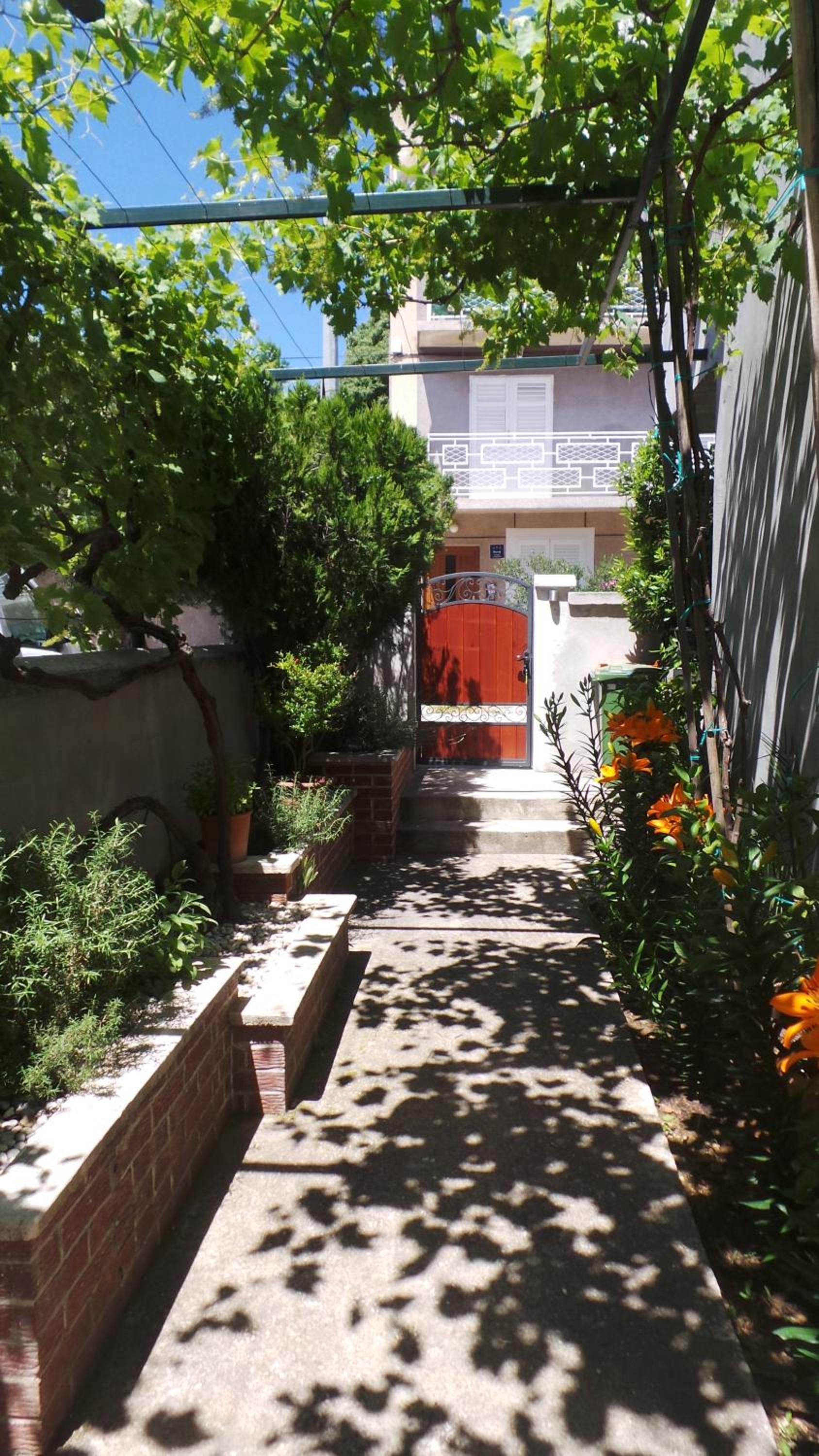 Apartment Jade