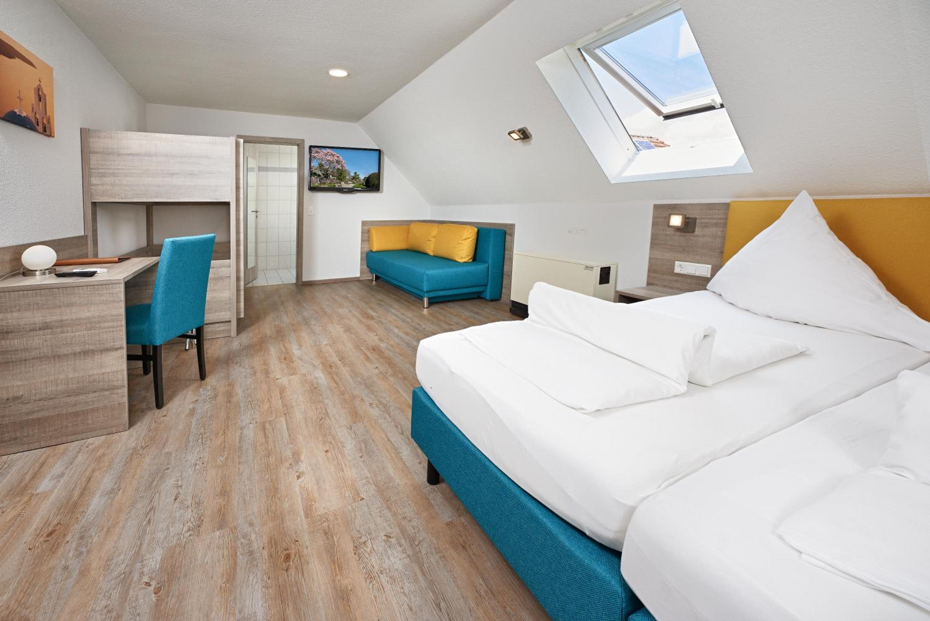 Gästehaus Mythos en Rust — hotel room