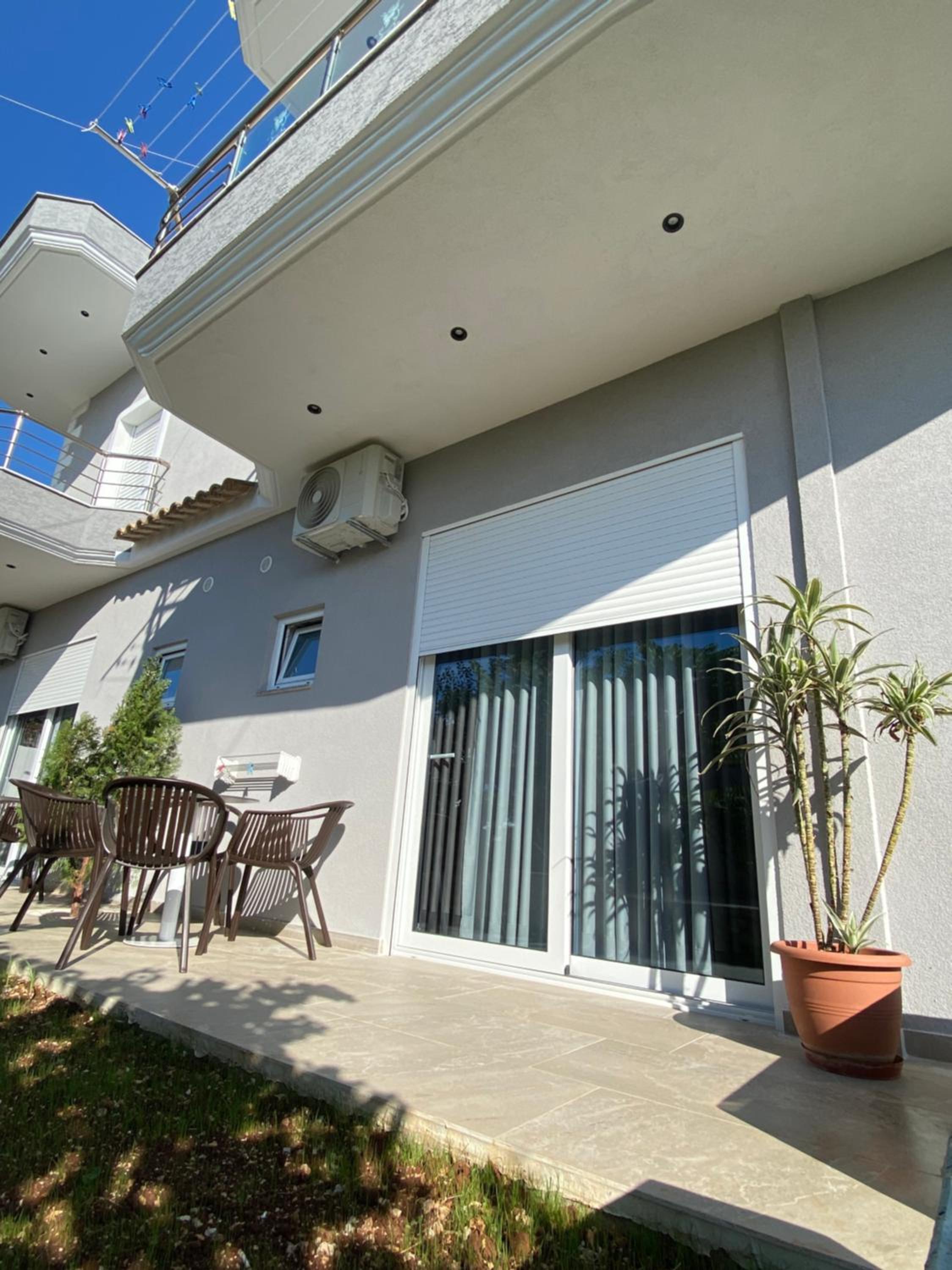 Vila Neli