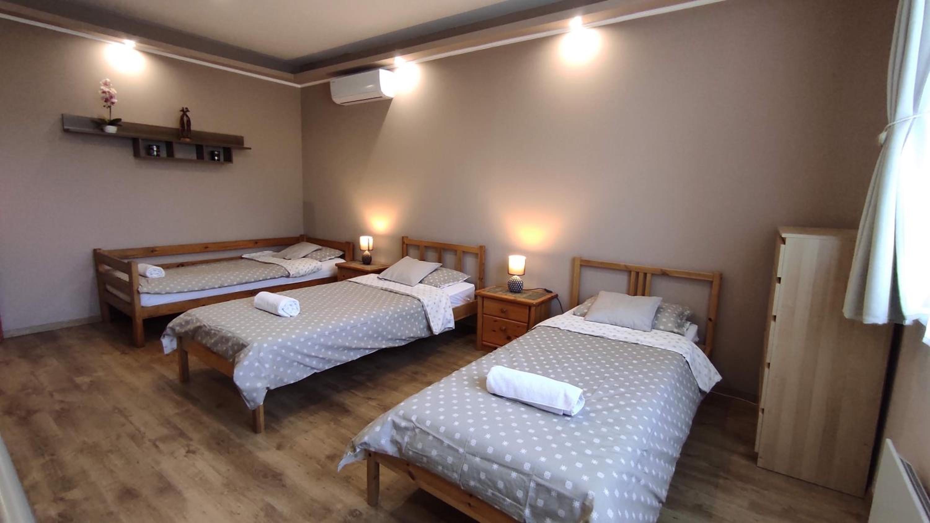 Korzó Apartman Velence view 5