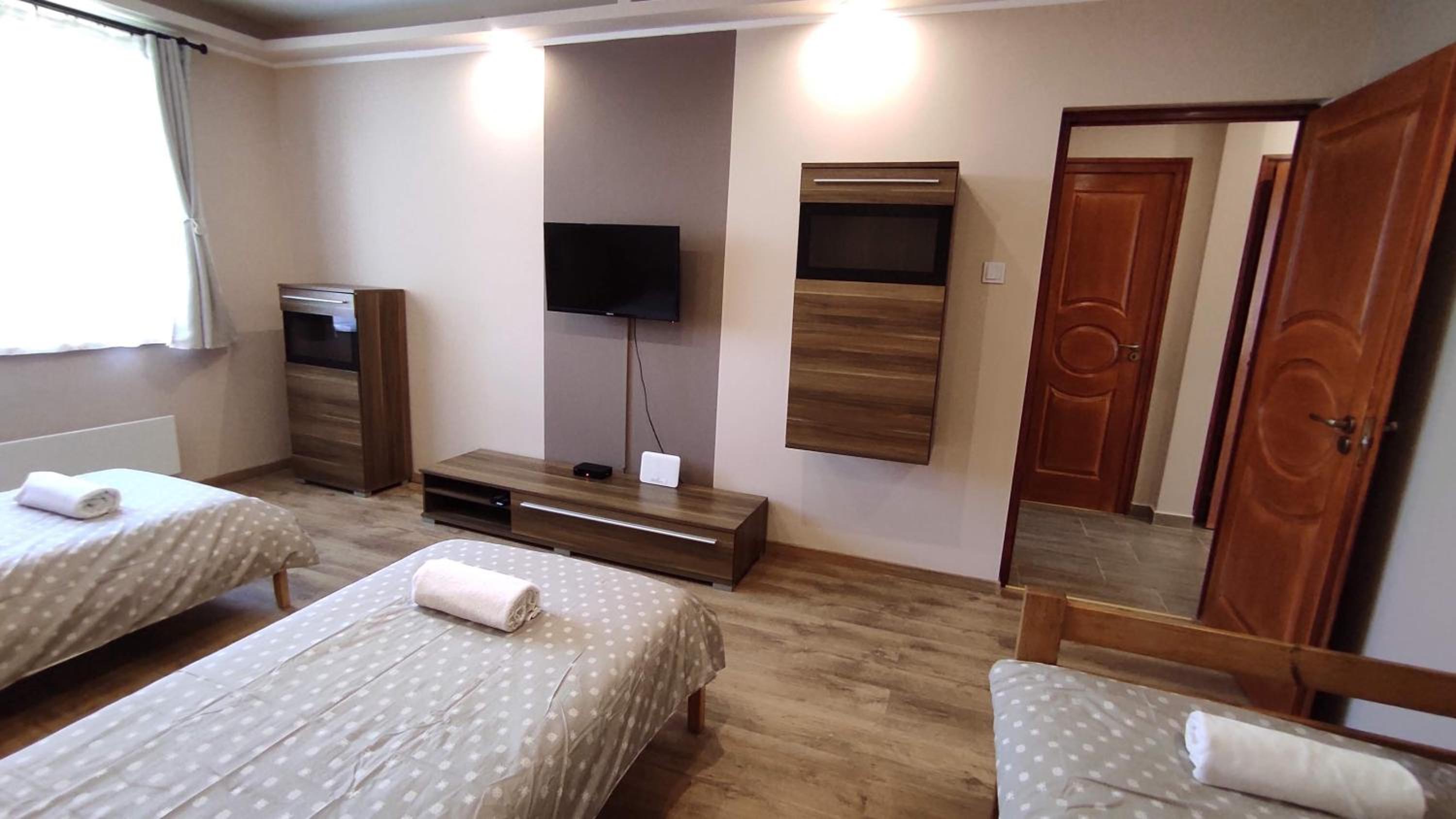 Korzó Apartman Velence view 4
