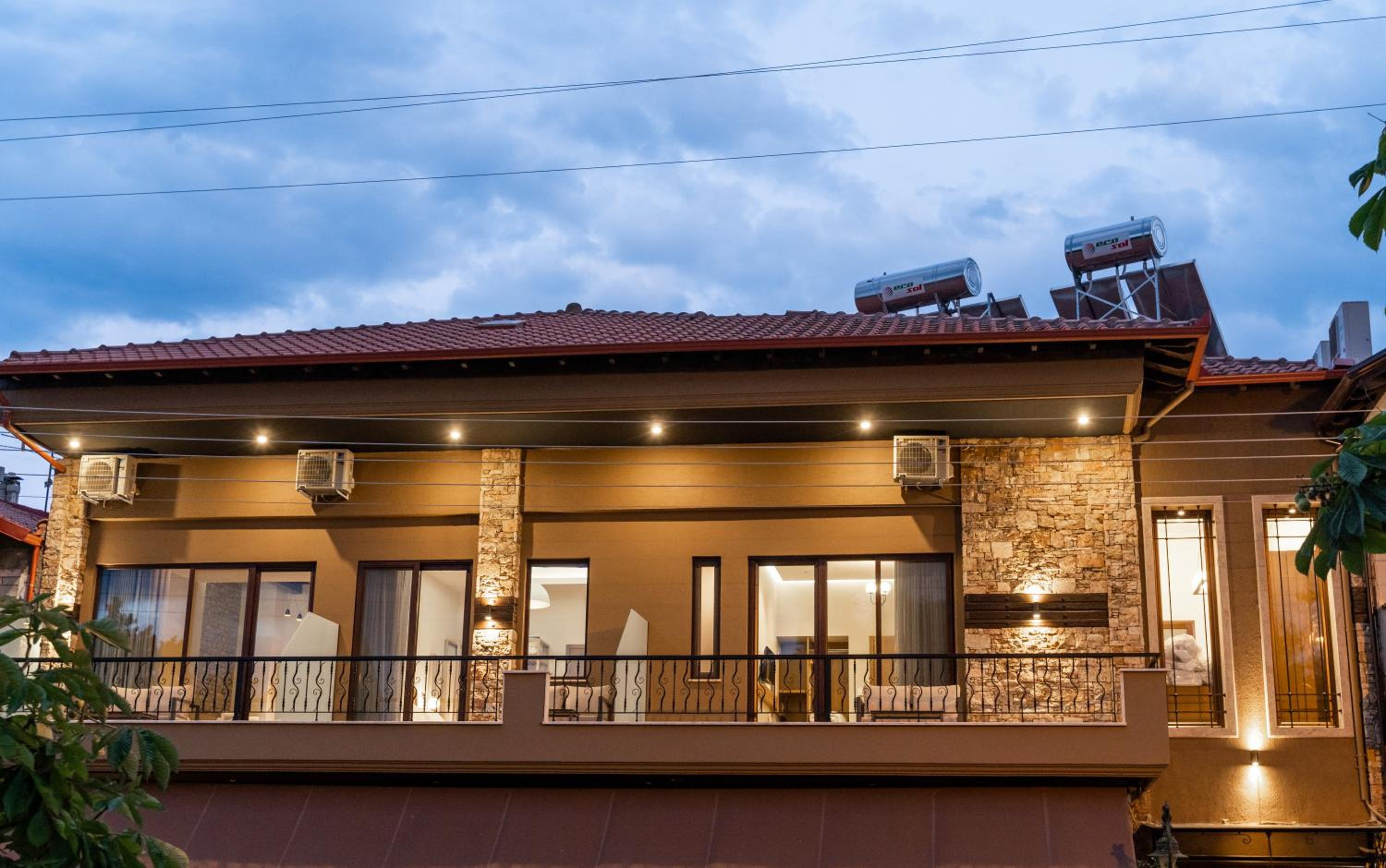 Hotel LYDIA suites and rooms - Image 1