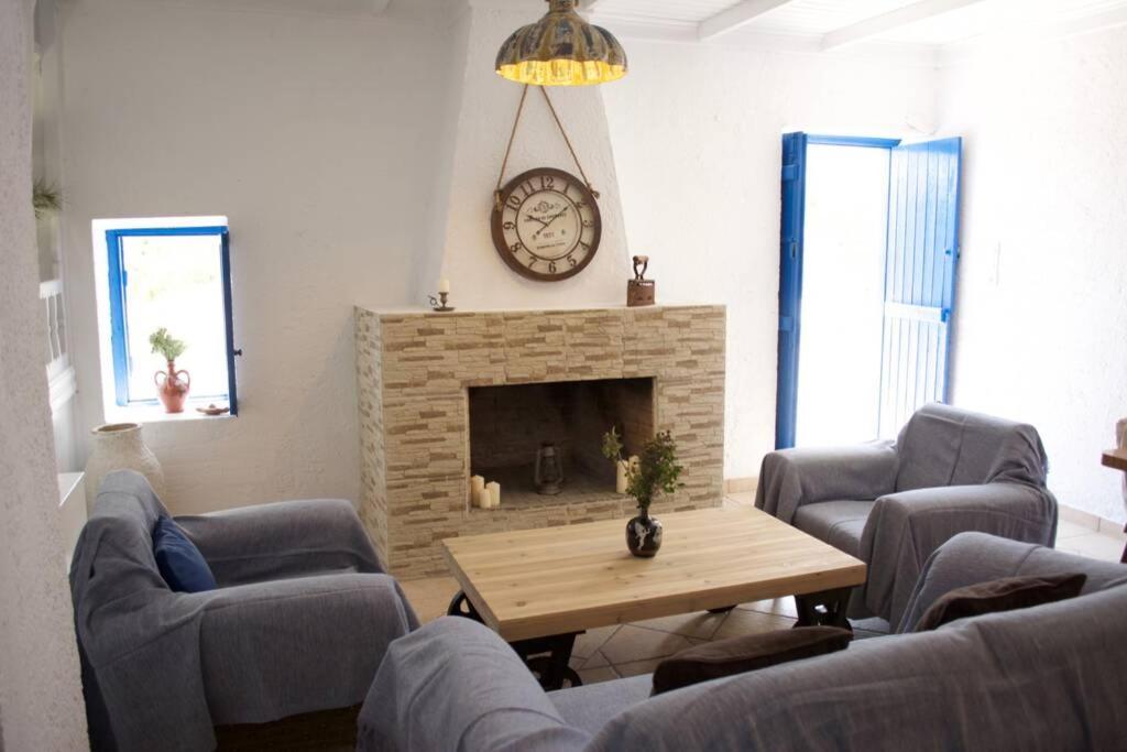 Unique & Restored Karpathian House photo 4