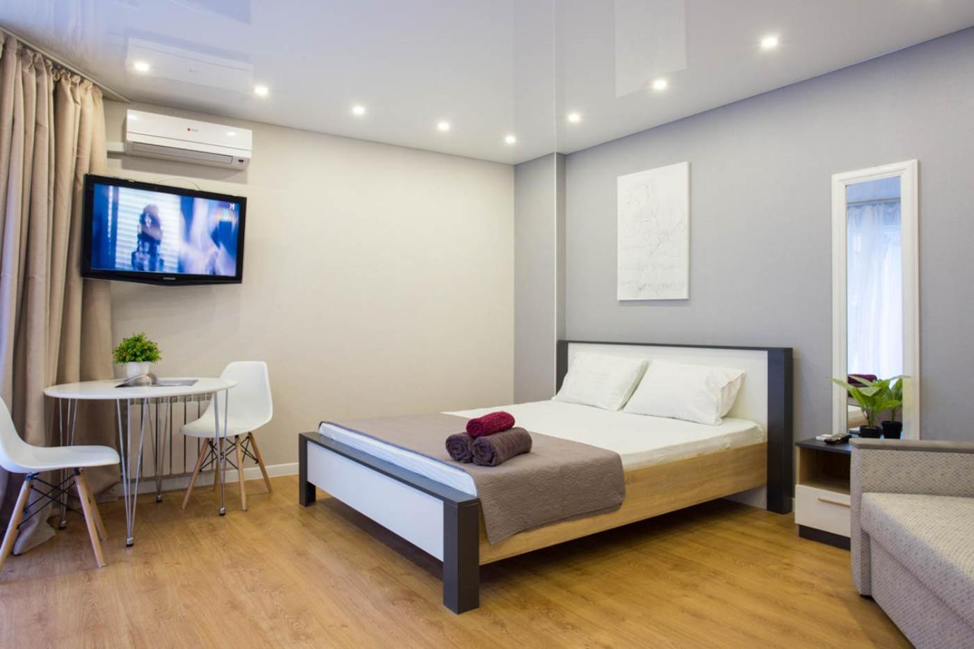 New studio in the city center - Mykoly Khvylovoho str 5-2 view 4
