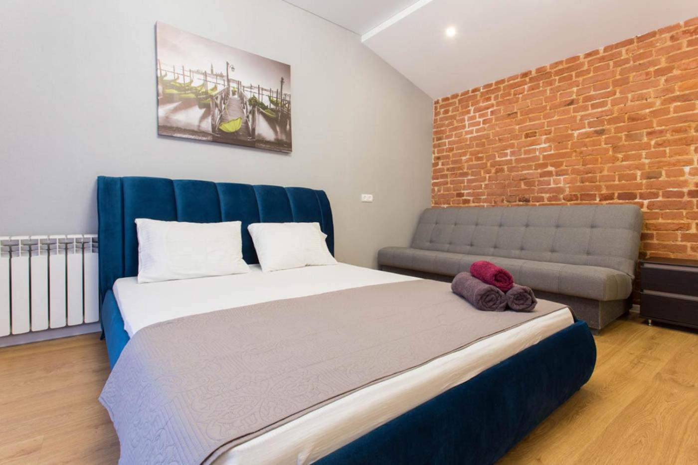 Studio near metro Yaroslava Mudroho, Universytet - Mykoly Khvylovoho str 5-3 view 4