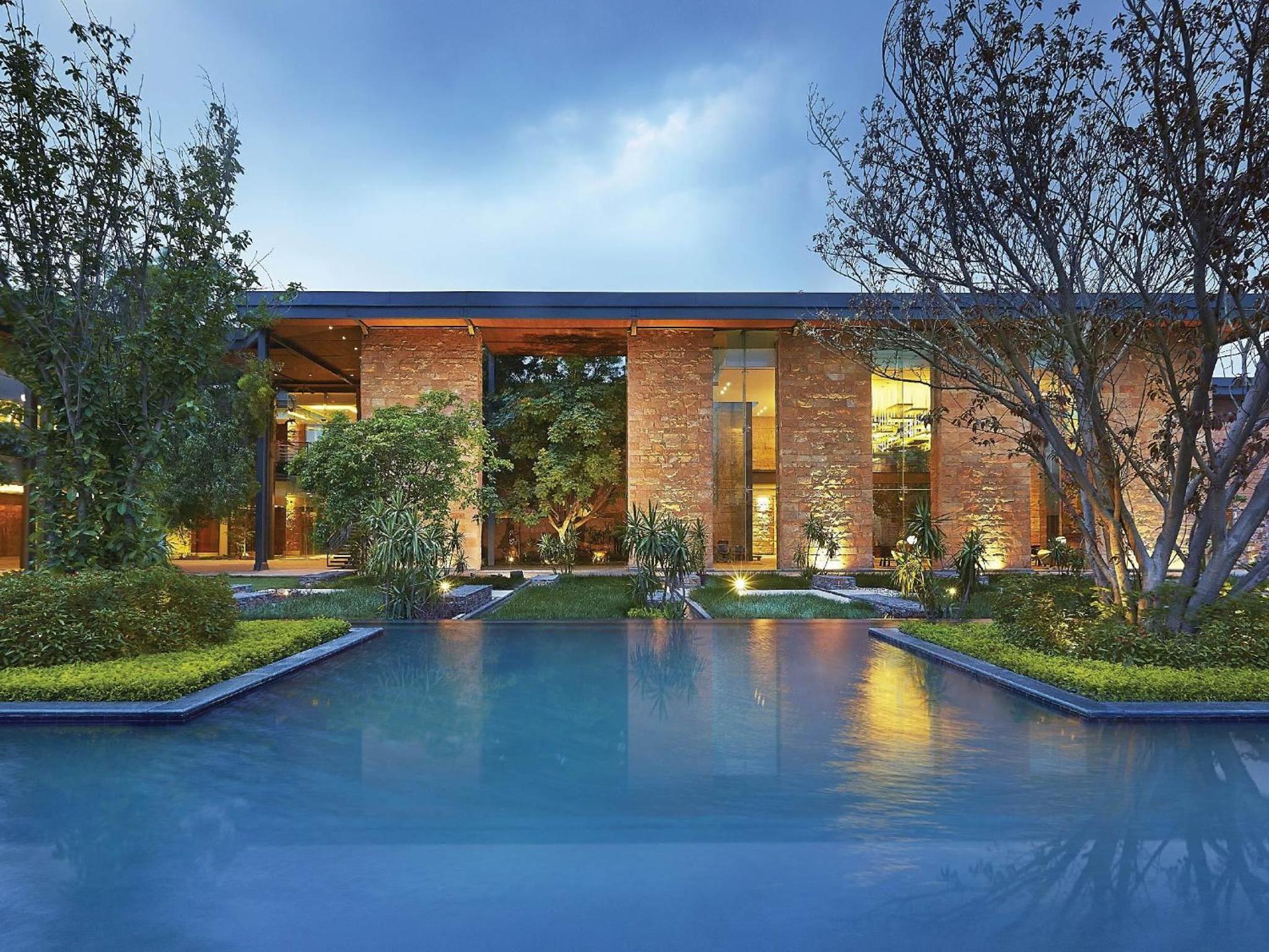 Taj Damdama Lake Resort & Spa, Gurugram