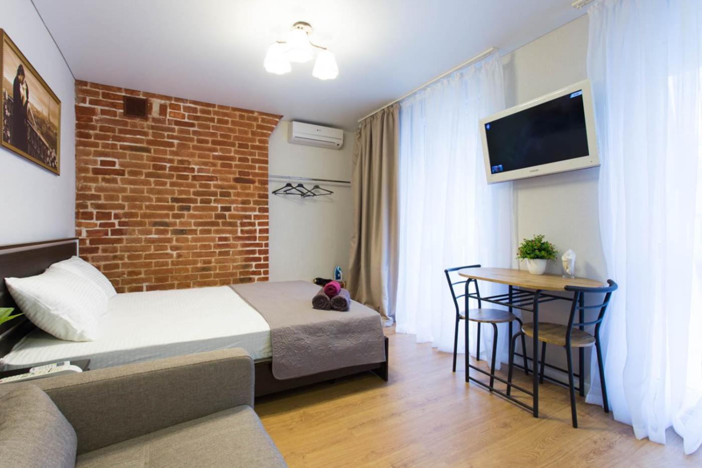 Cozy studio in the city center - Mykoly Khvylovoho str 5-1 view 5