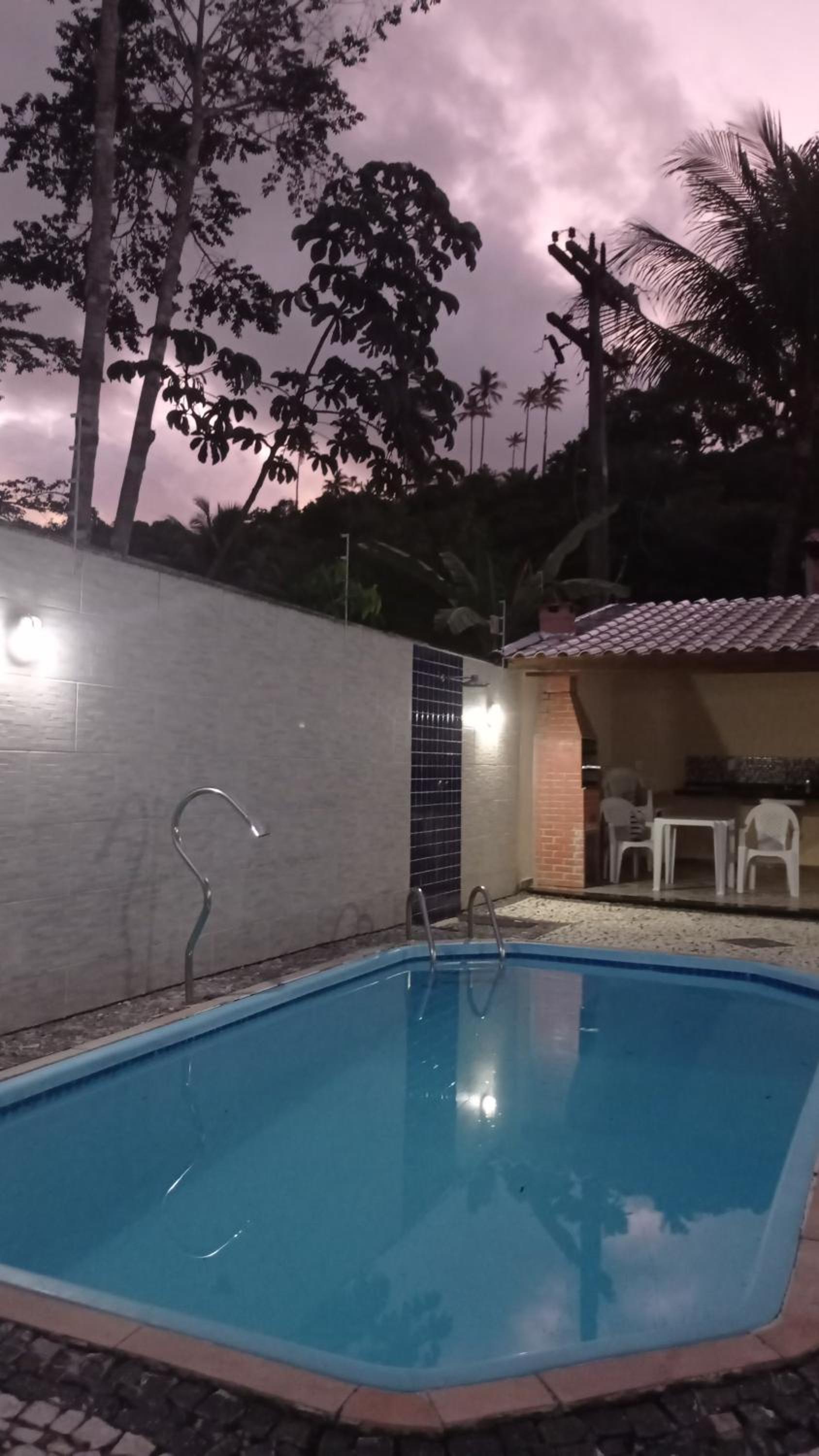 Taperapuã Casa Lírio dos Vales