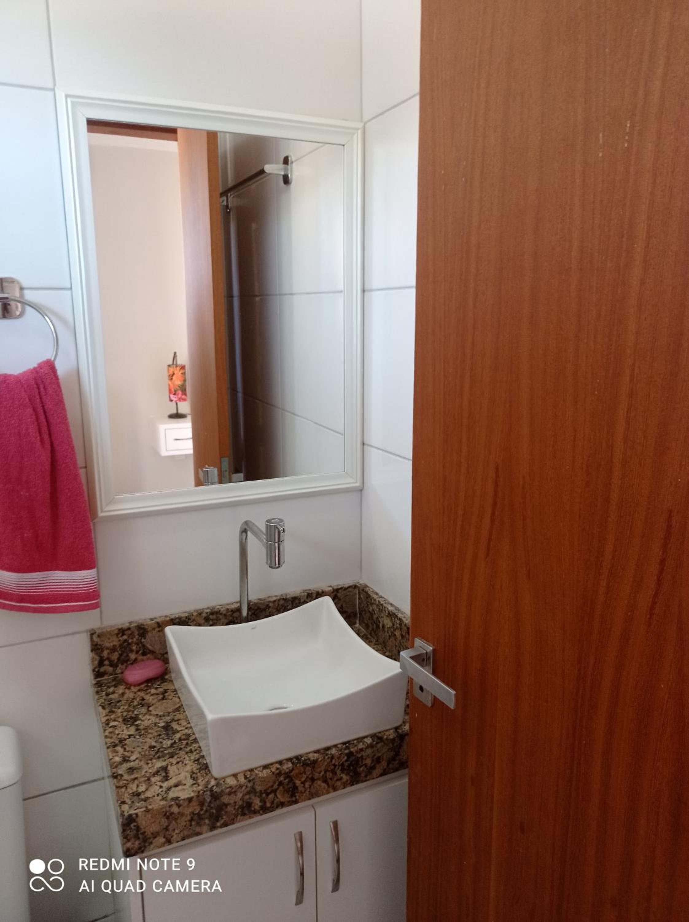 Taperapuã Casa Lírio dos Vales